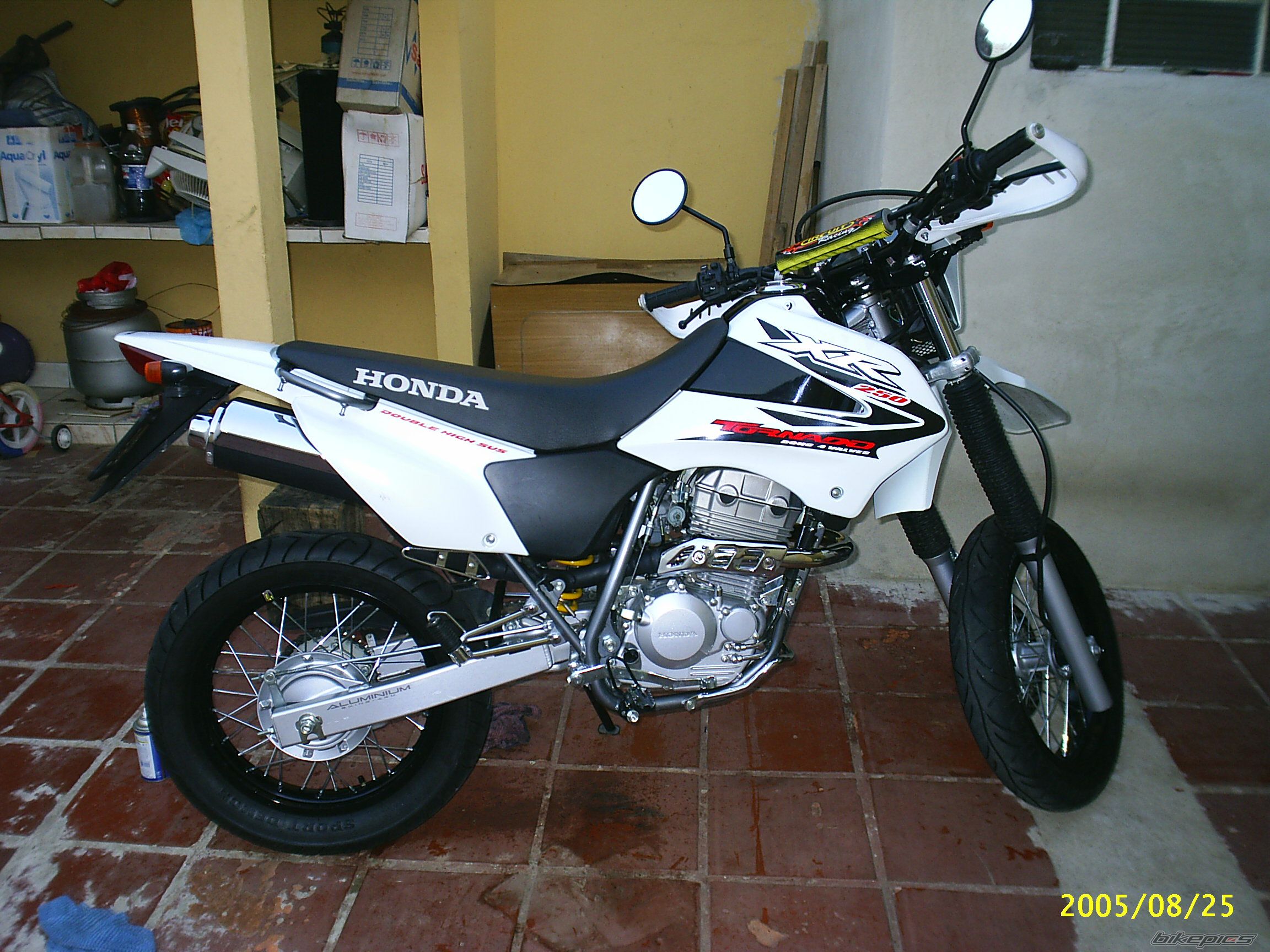 Bike Photo 1745912