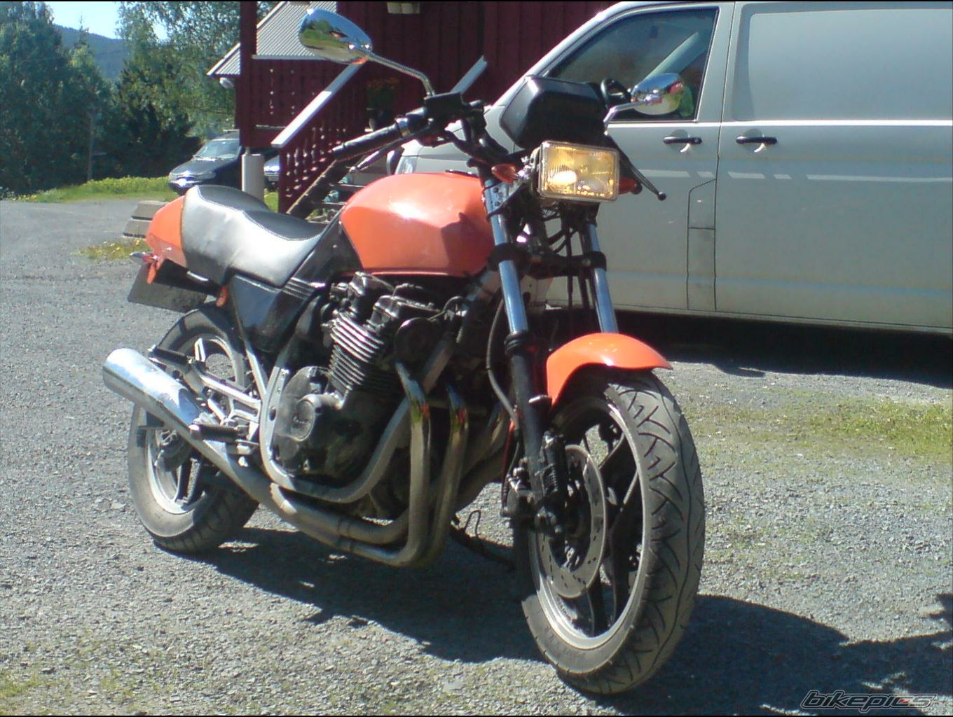 Photo 1746085