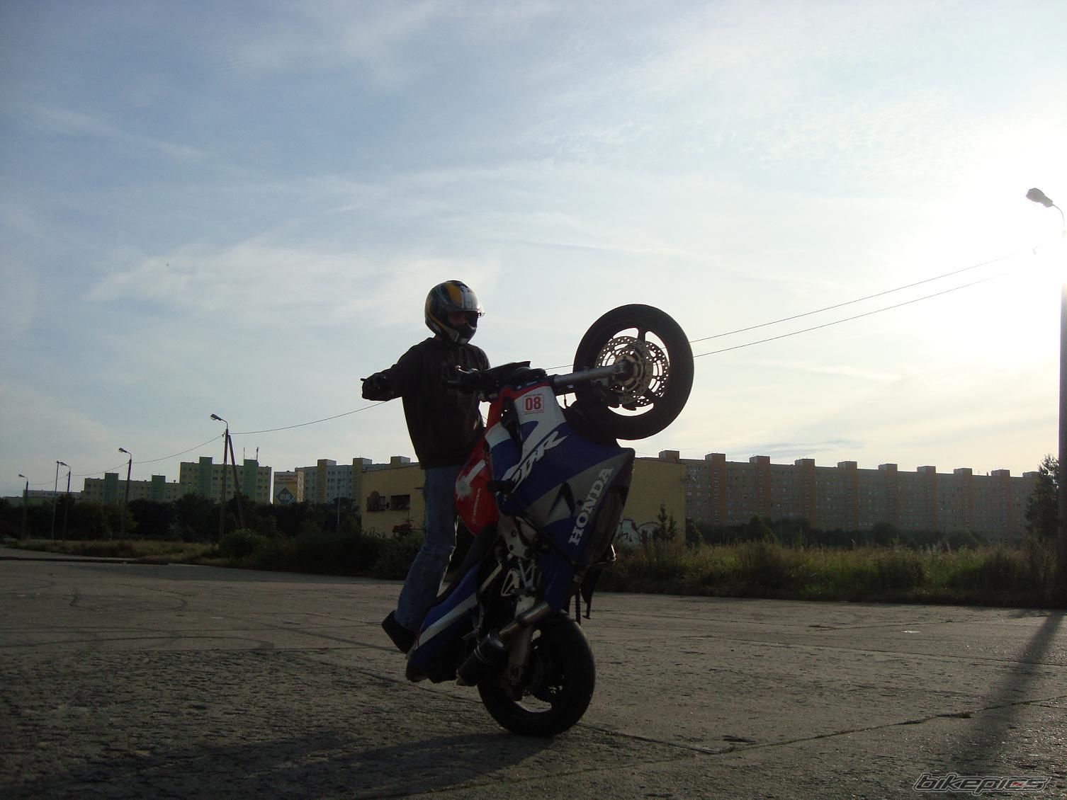 Photo 1746095