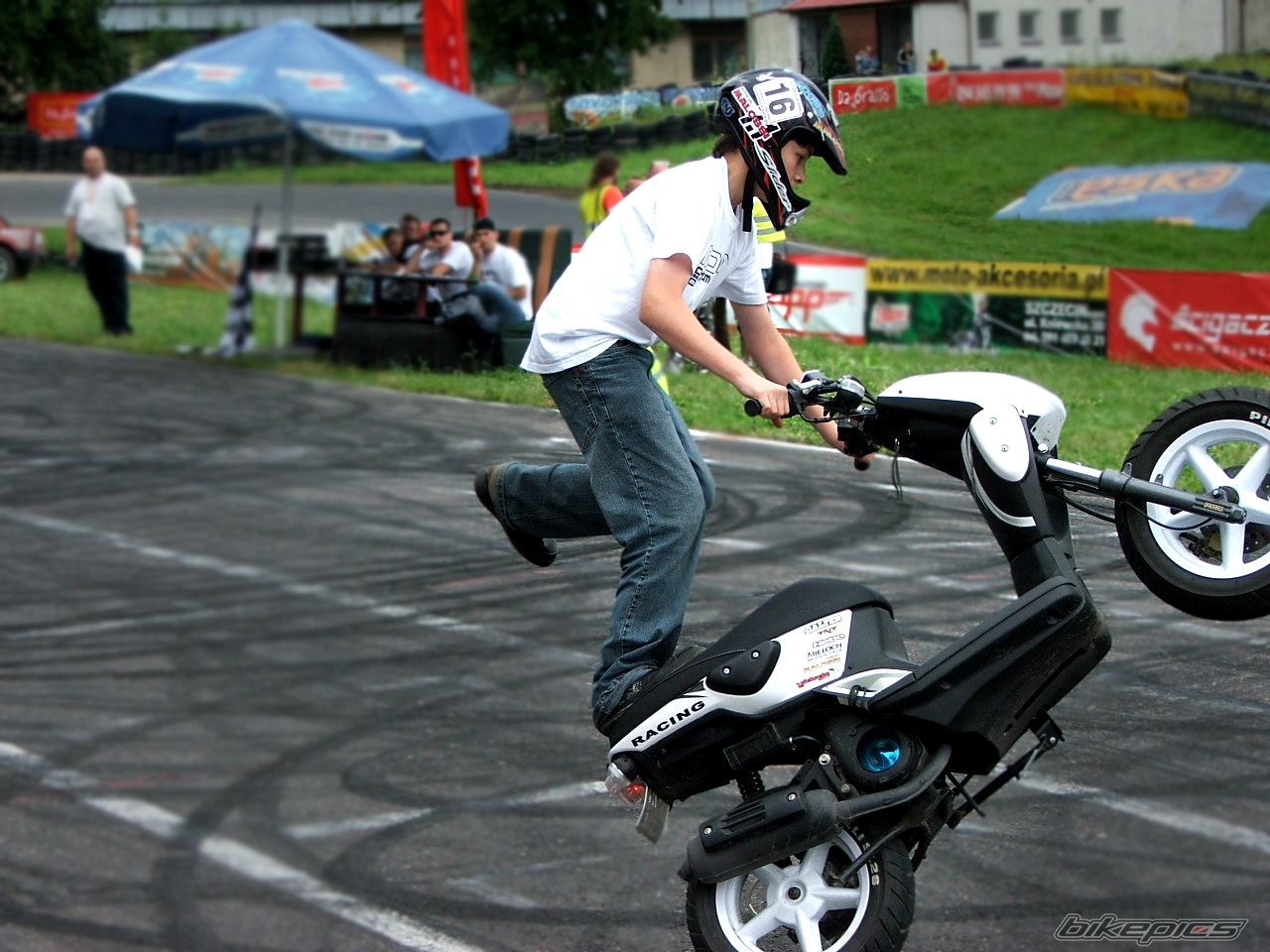 Photo 1747429