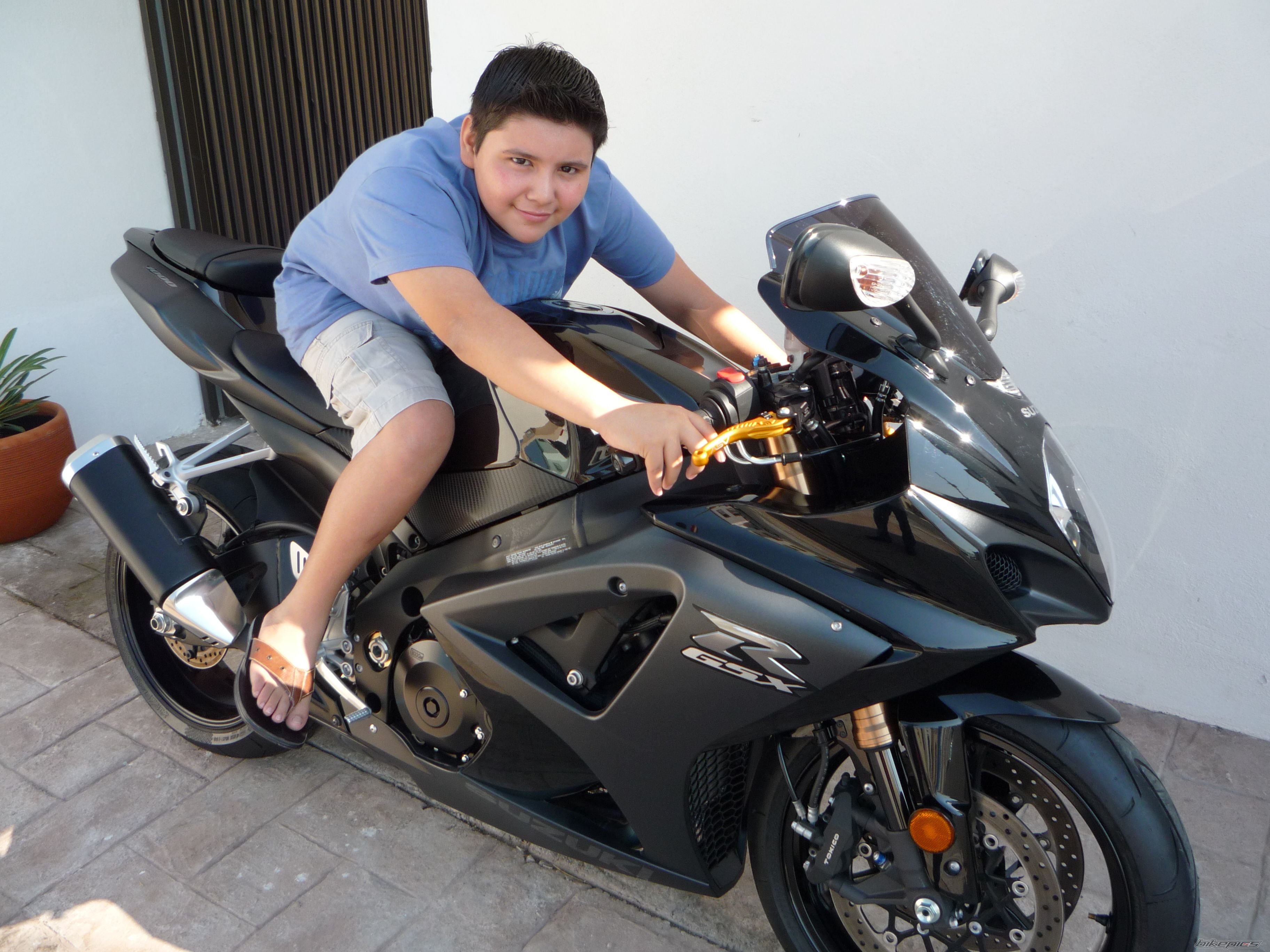 Bike Photo 1747850