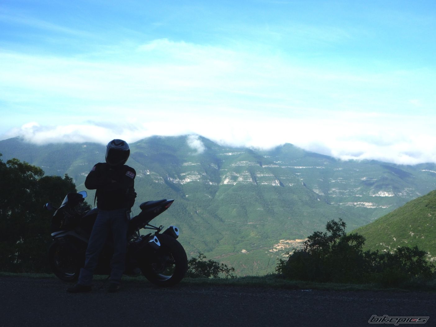 Bike Photo 1747860