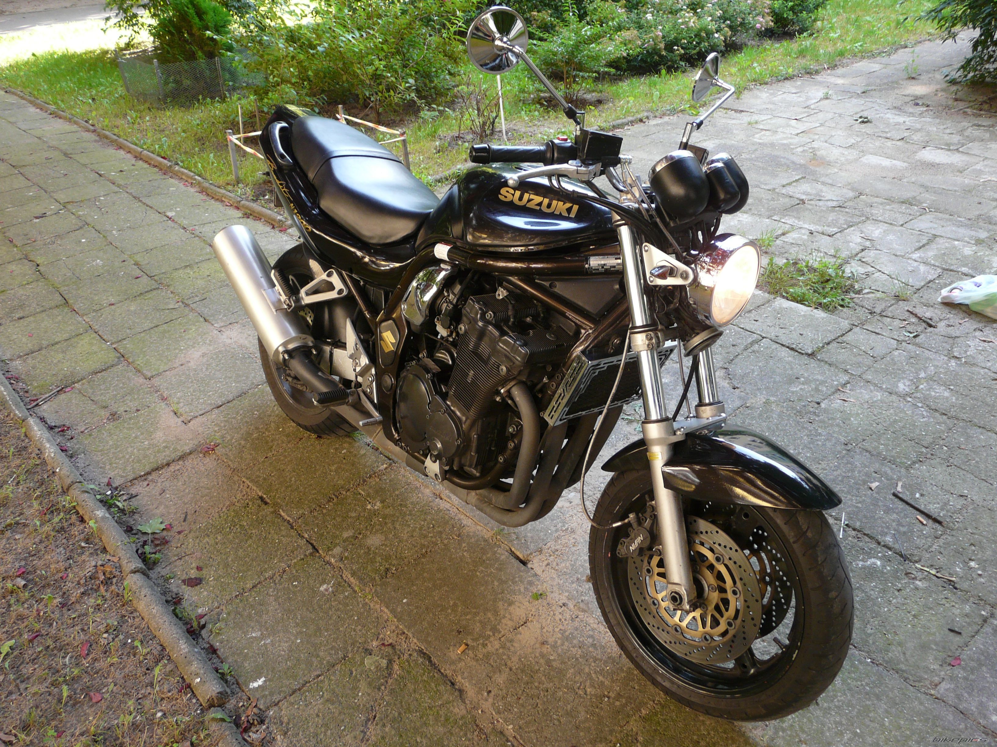 Bike Photo 1747876