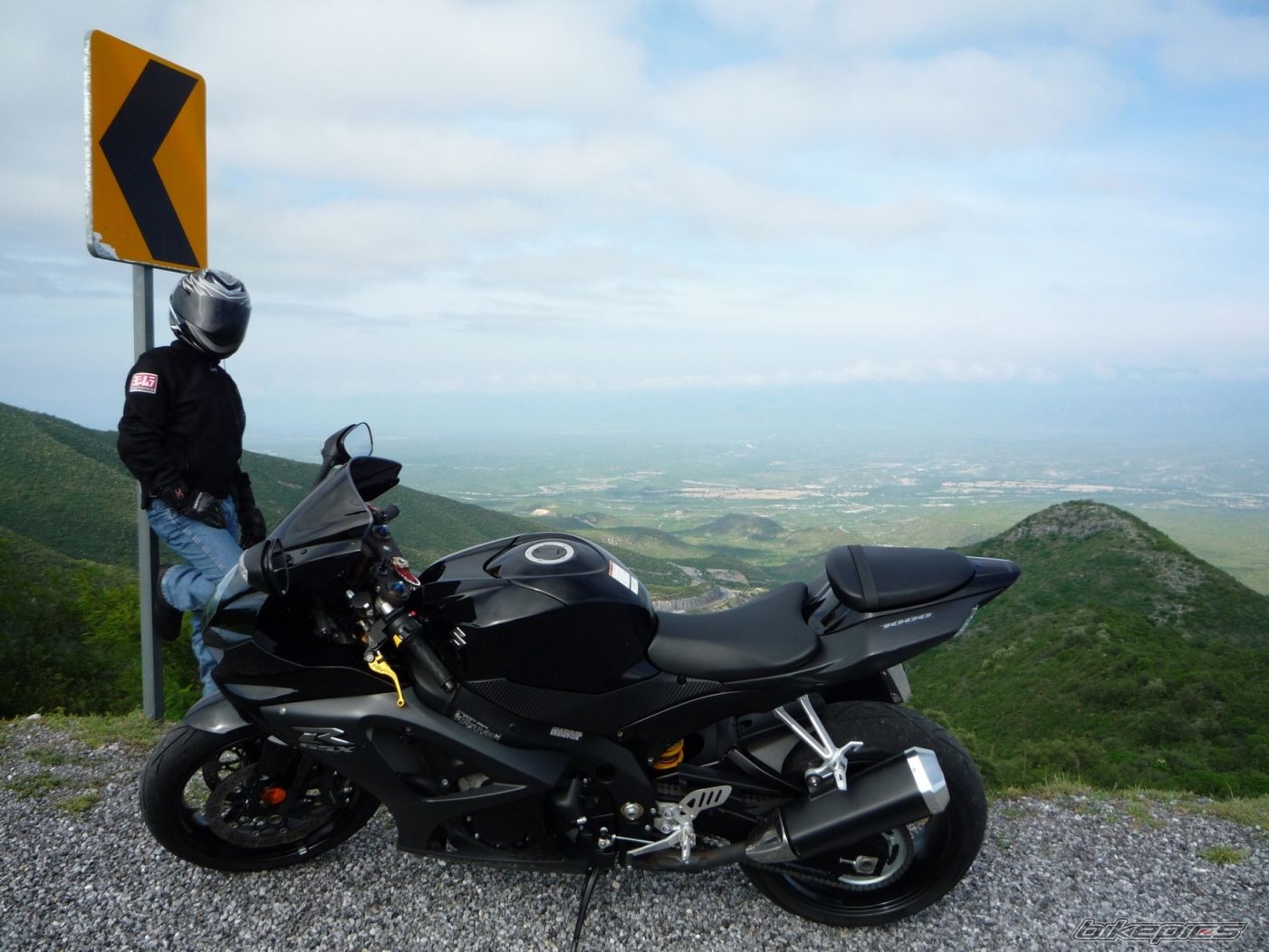 Bike Photo 1747877