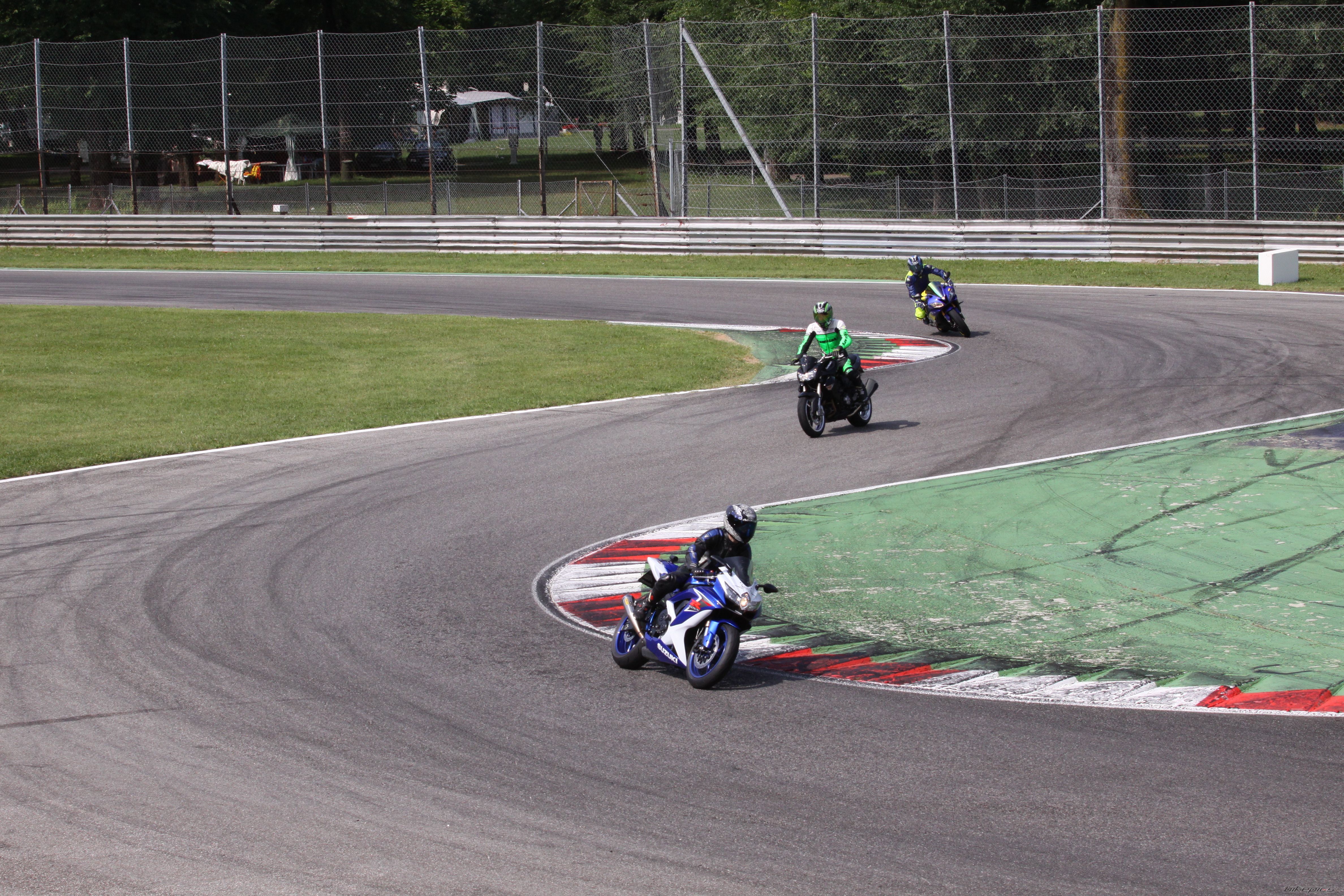 Bike Photo 1747944