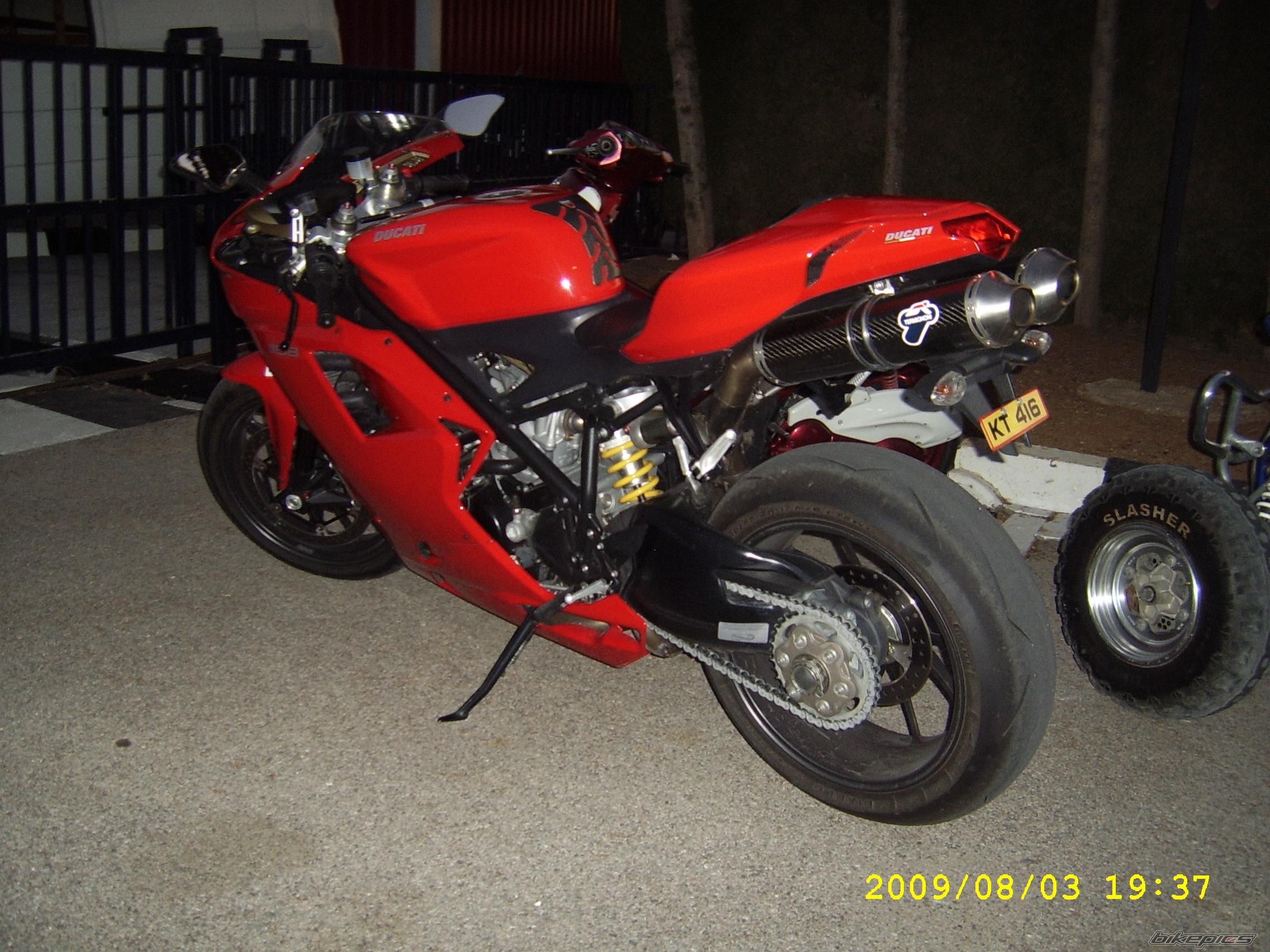 Photo 1748096