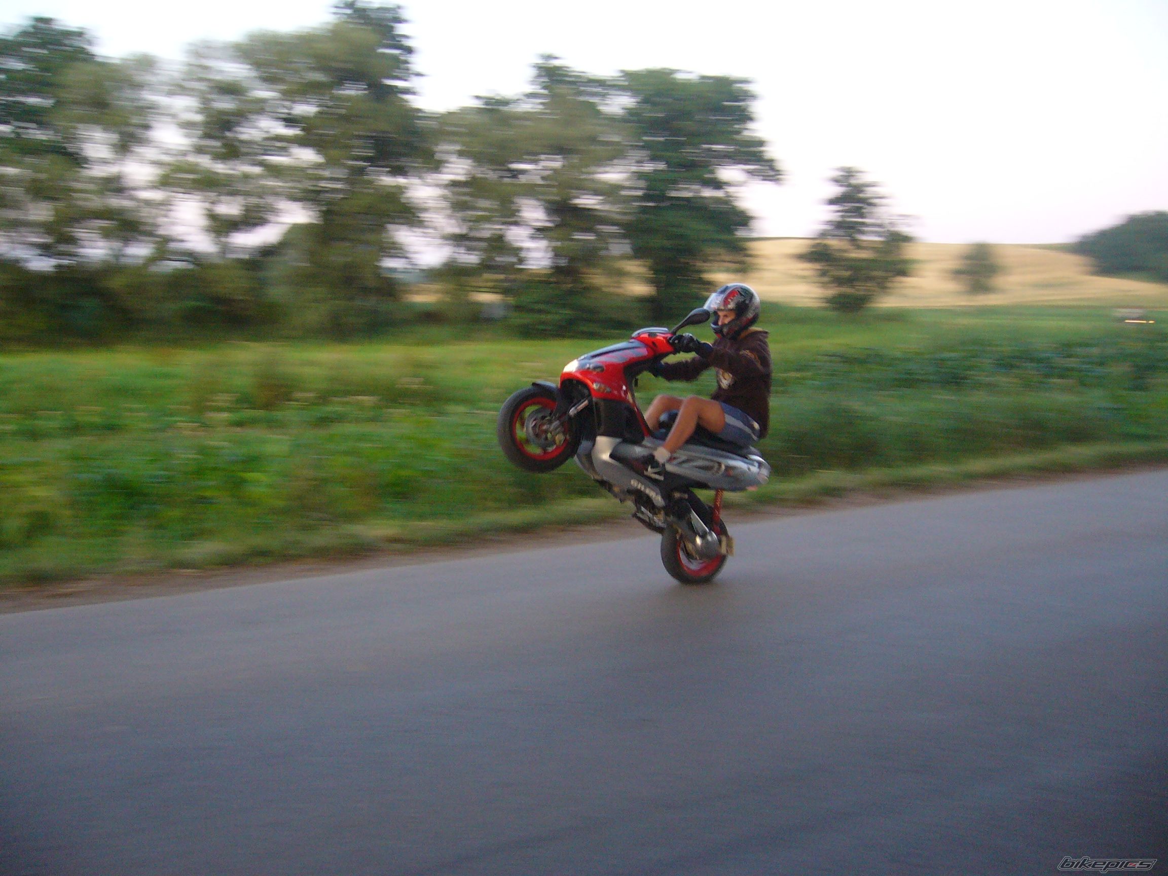 Bike Photo 1748192