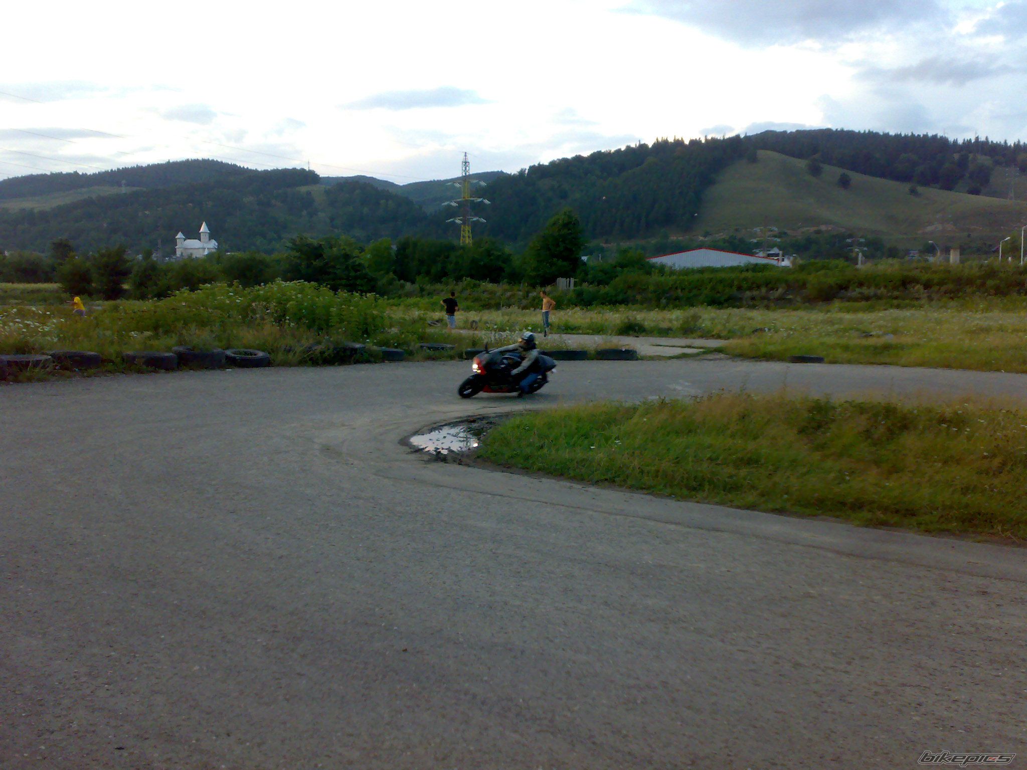 Bike Photo 1748223