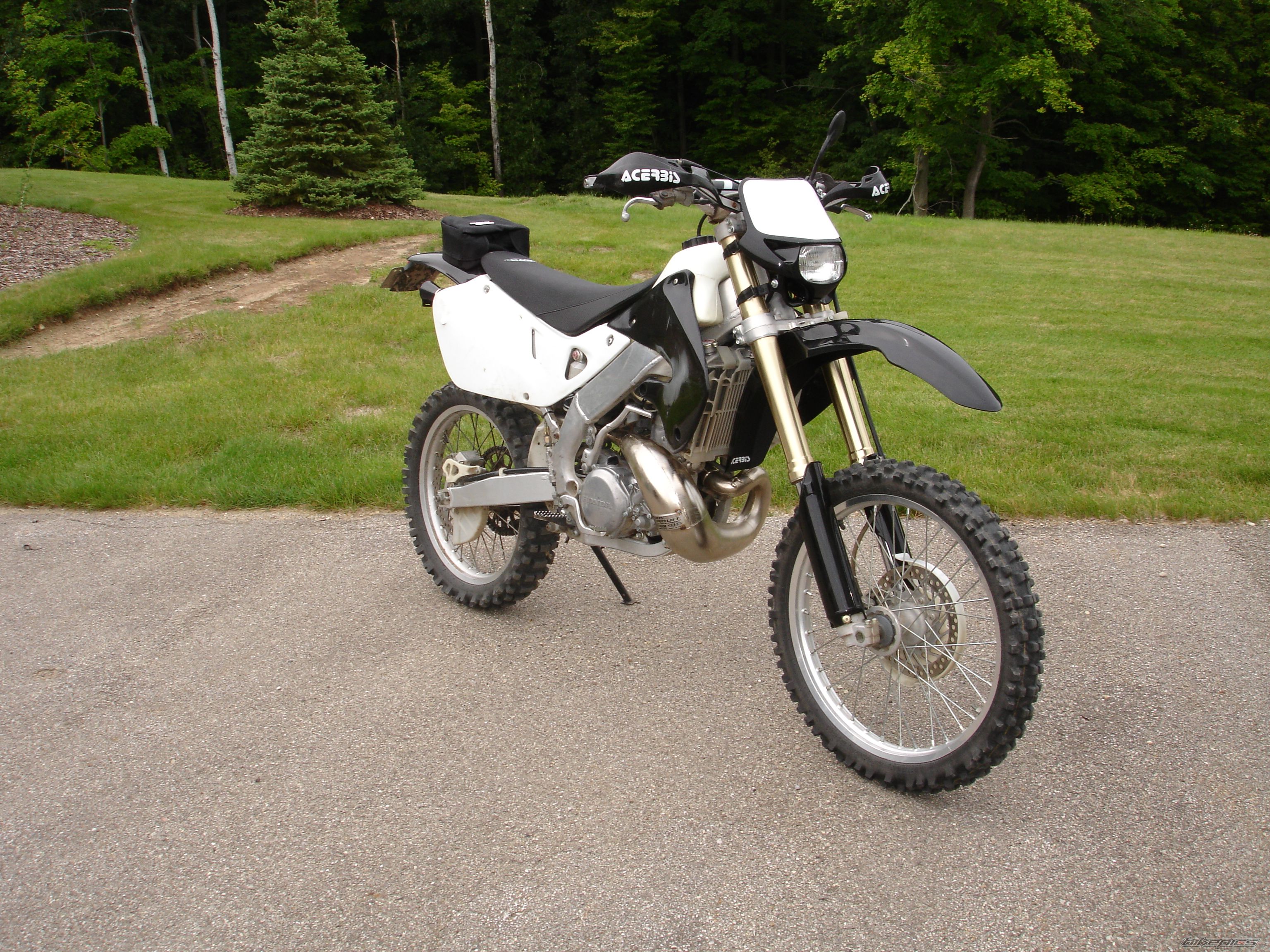 Photo 1748296