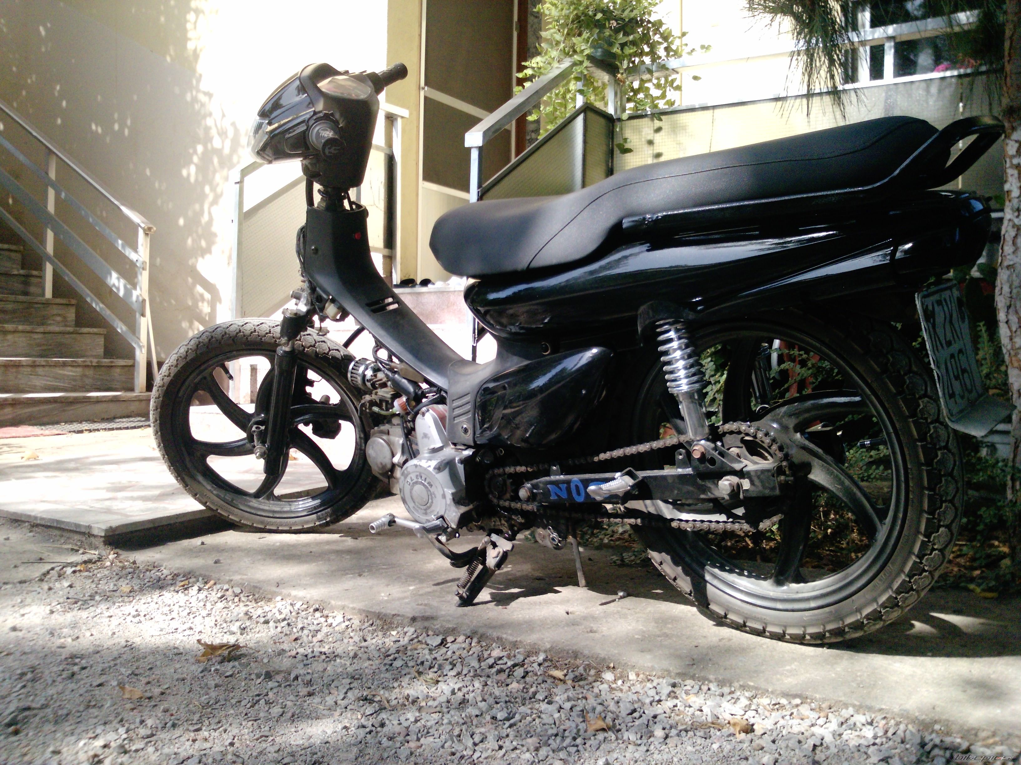 Bike Photo 1748660