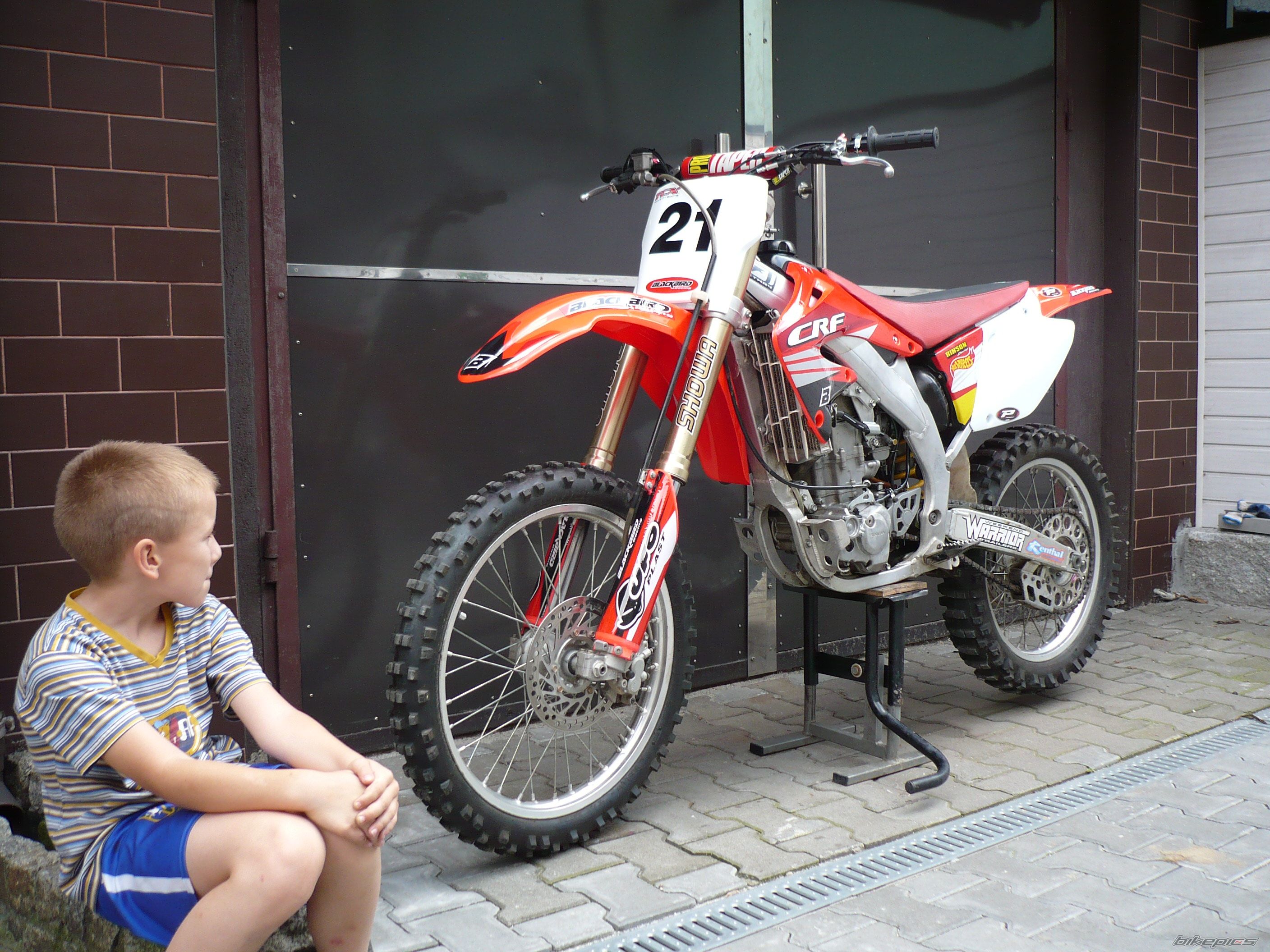 Photo 1748674