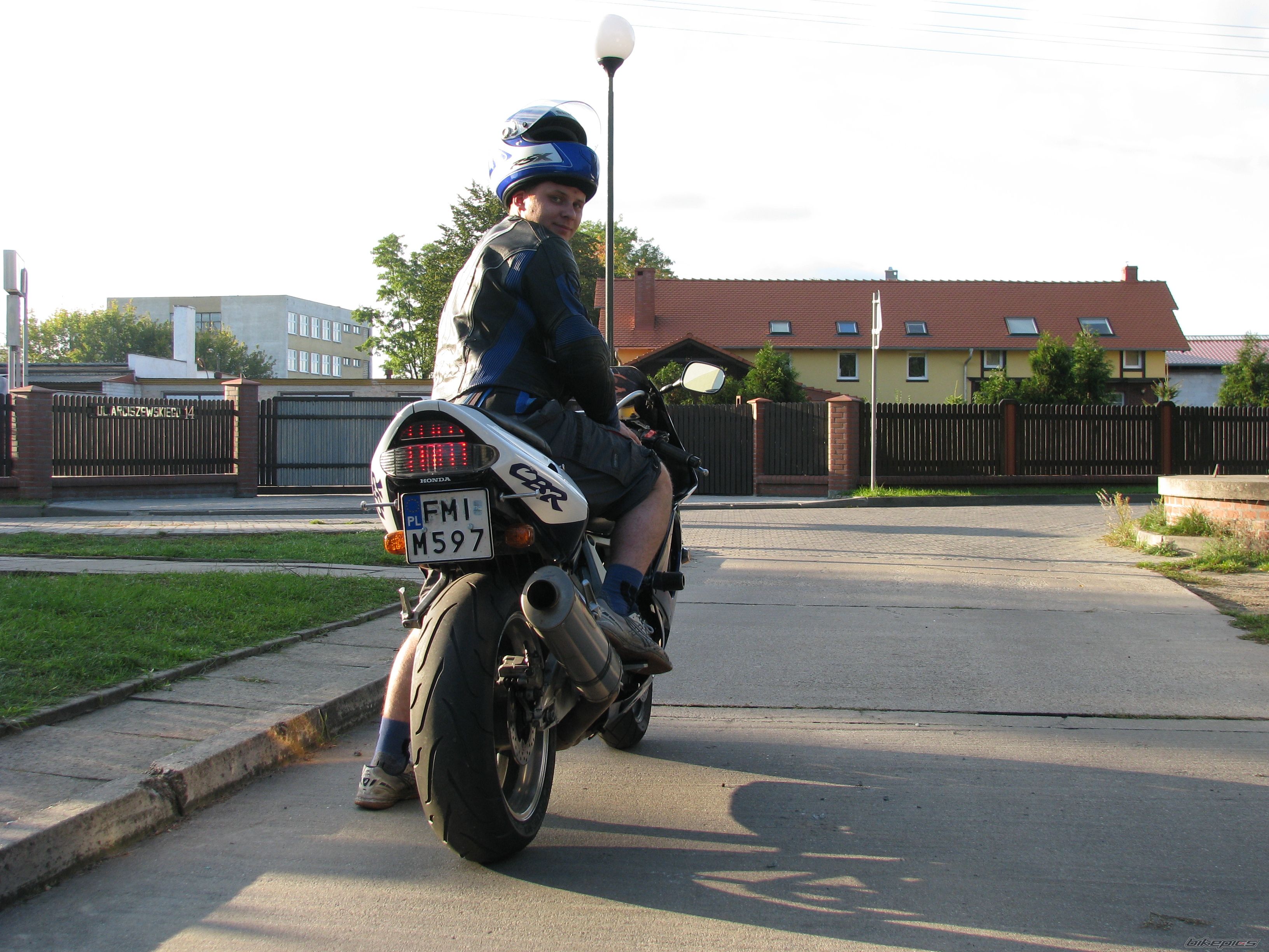 Photo 1748899