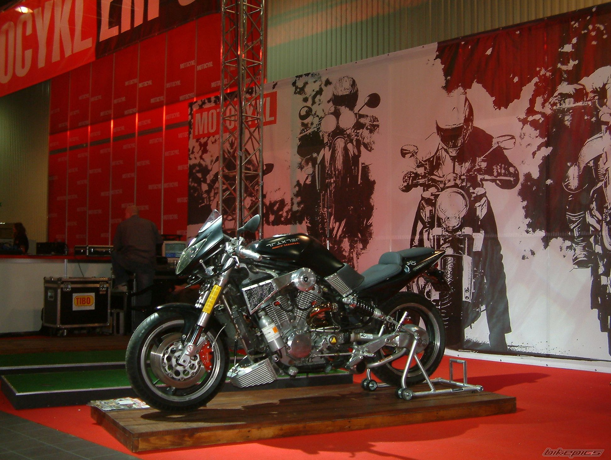 Bike Photo 1748909