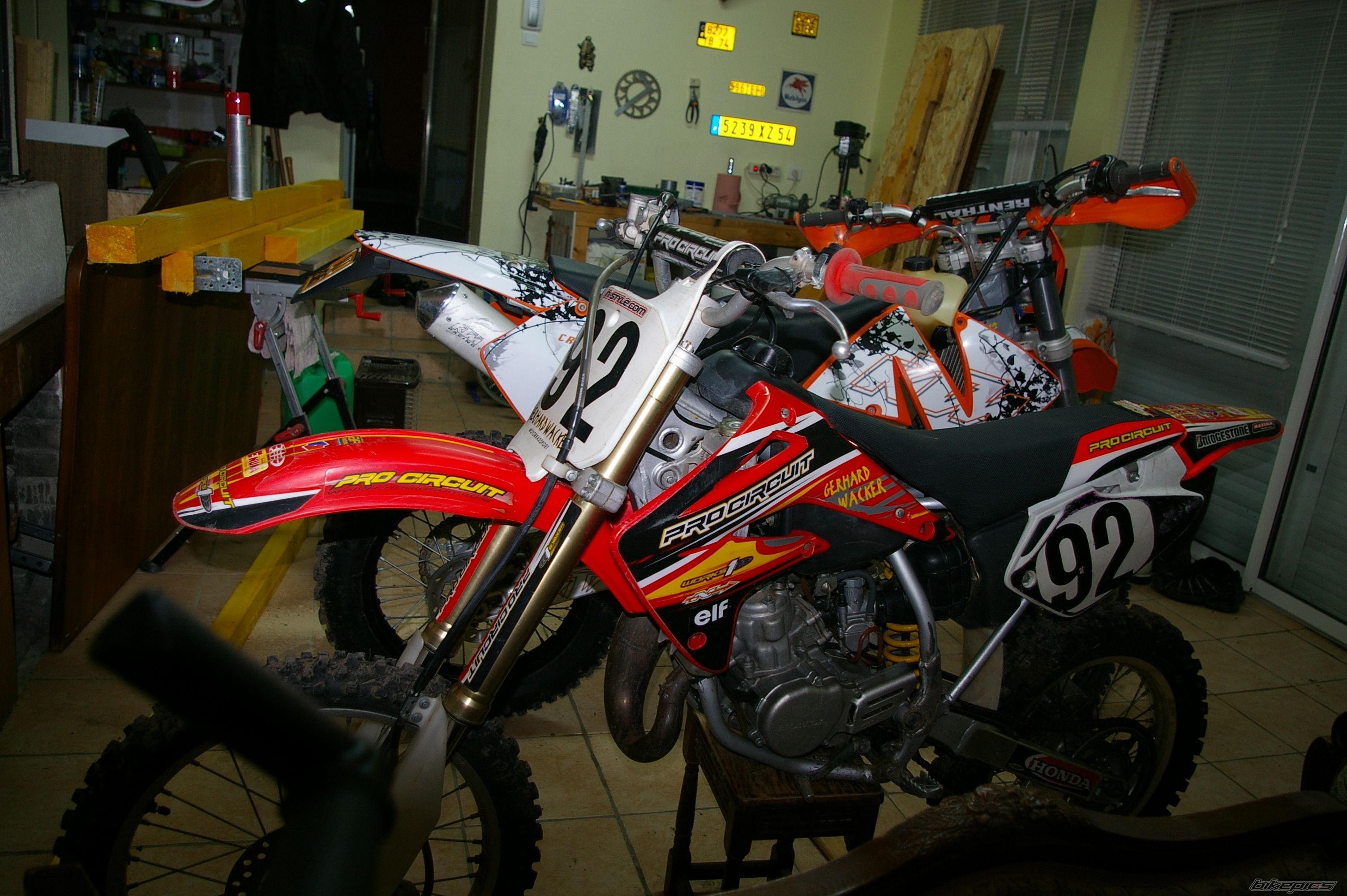 Photo 1749958