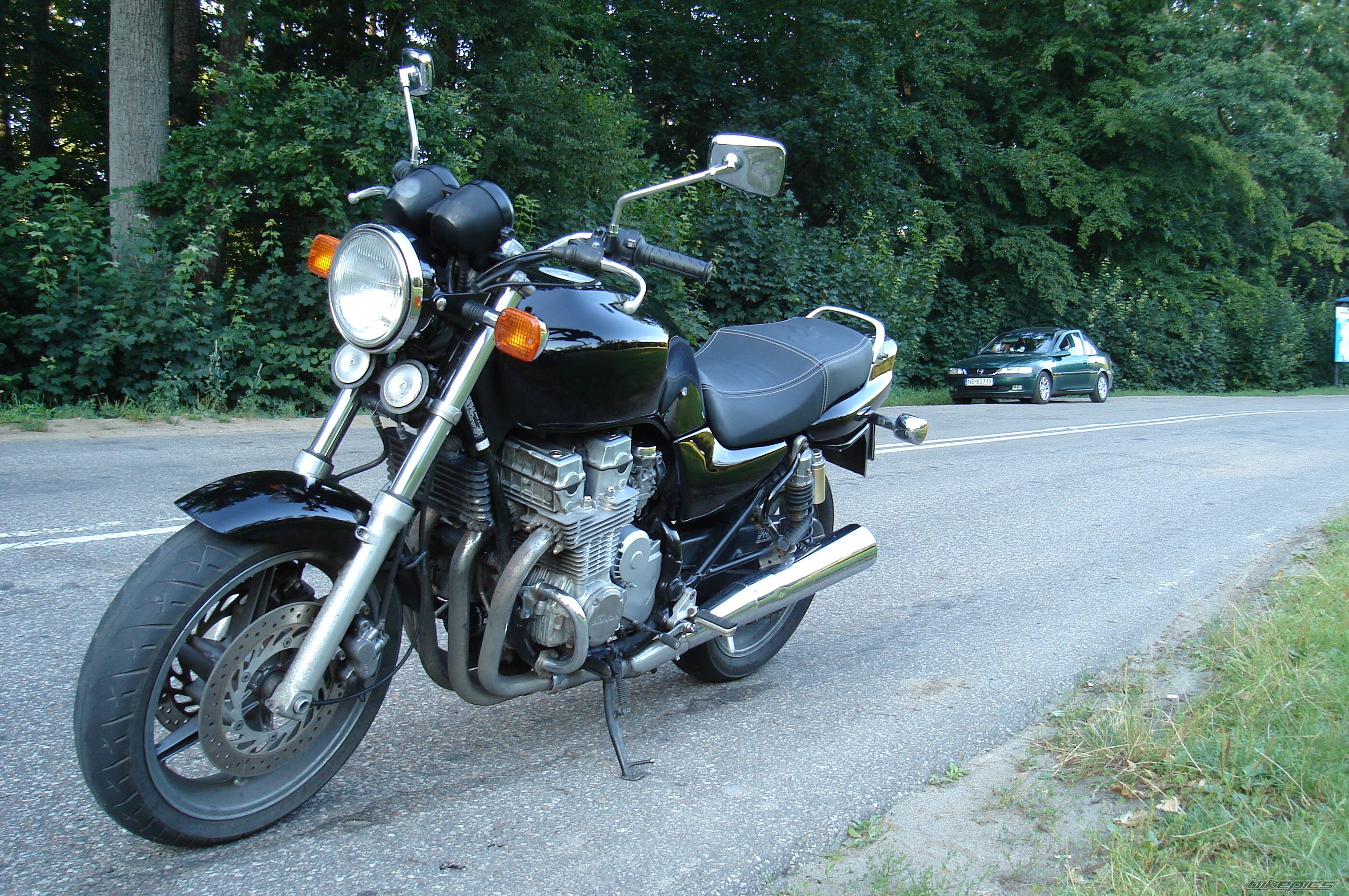 Bike Photo 1750089