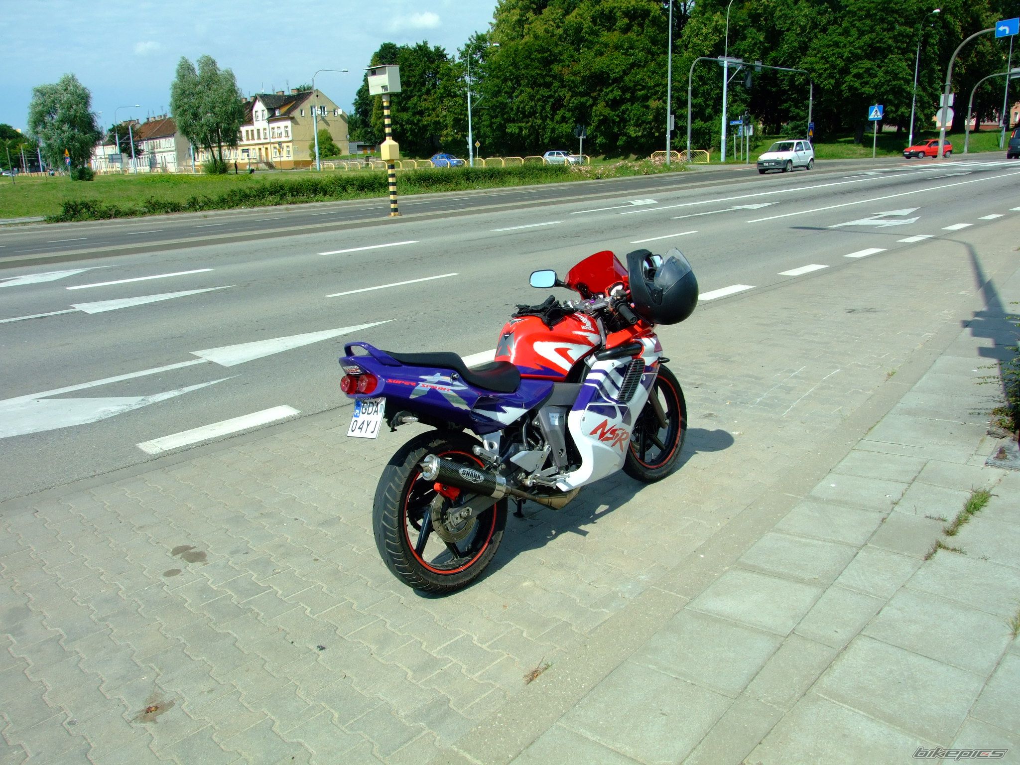 Photo 1750115