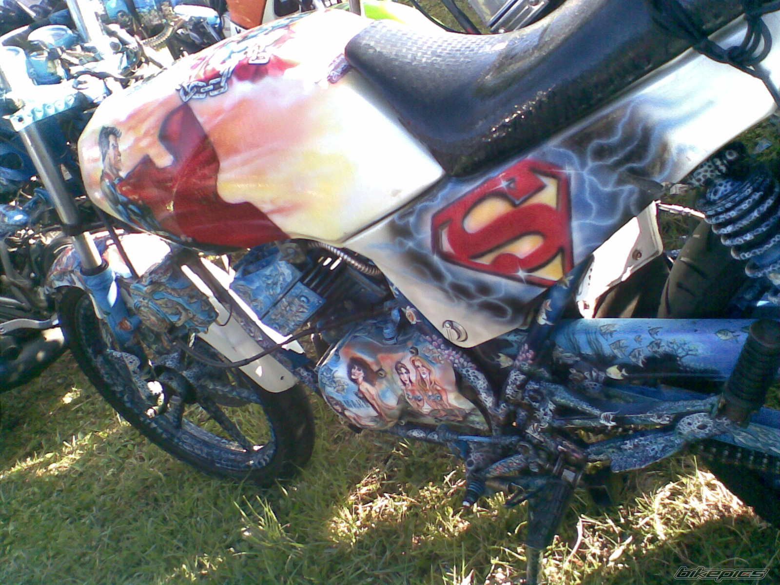 Bike Photo 1750414