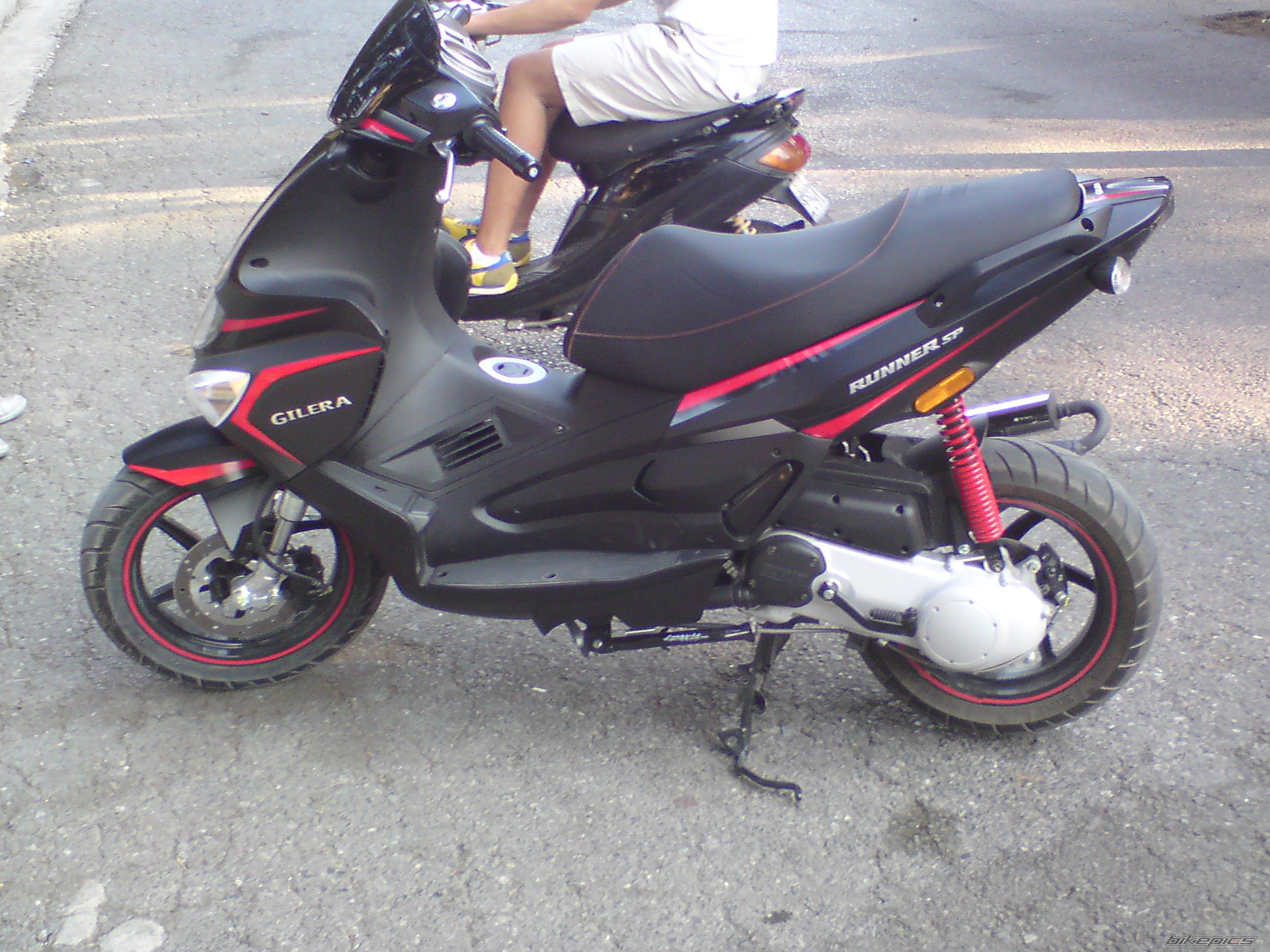 Bike Photo 1750553