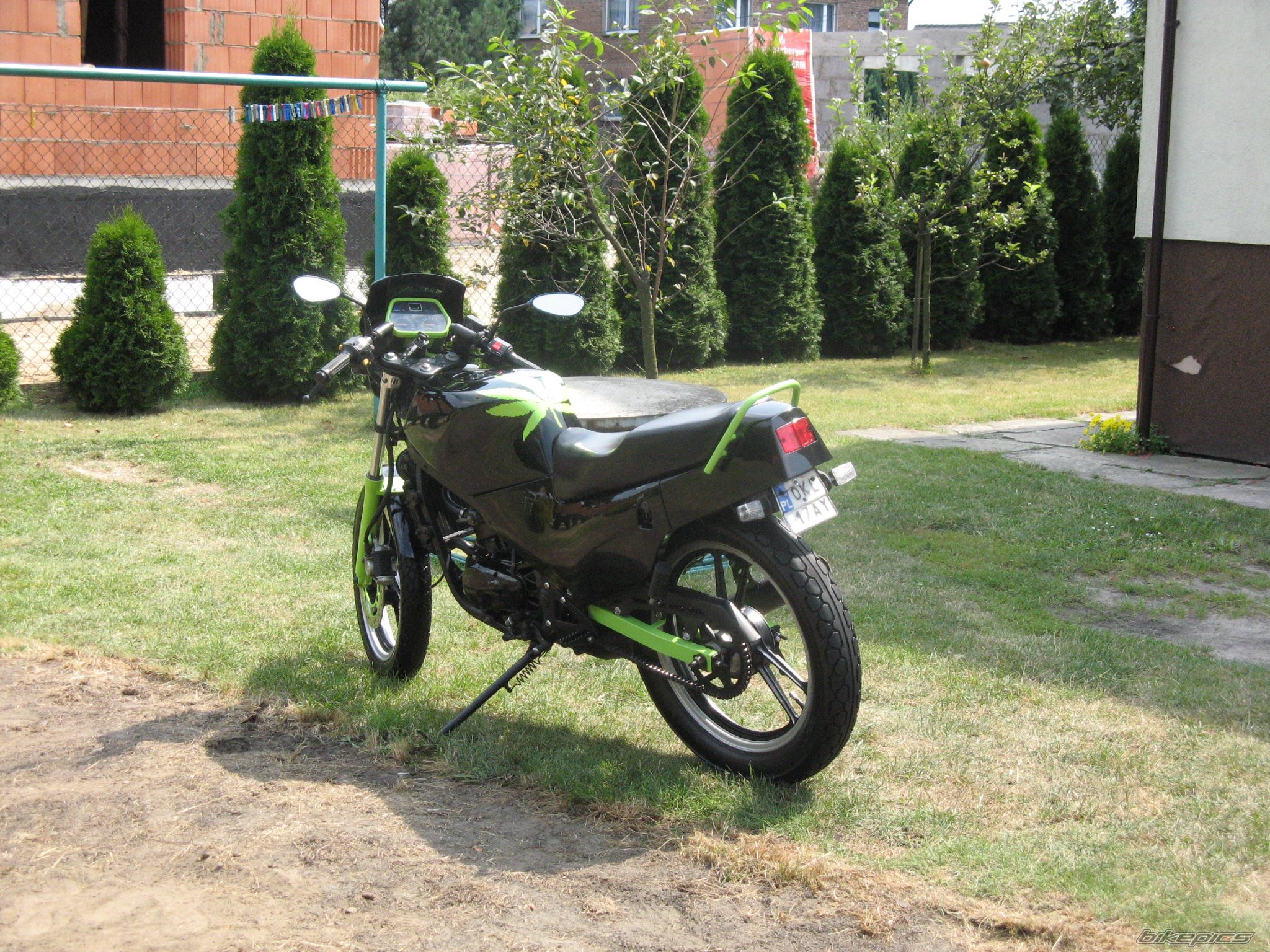 Bike Photo 1750613