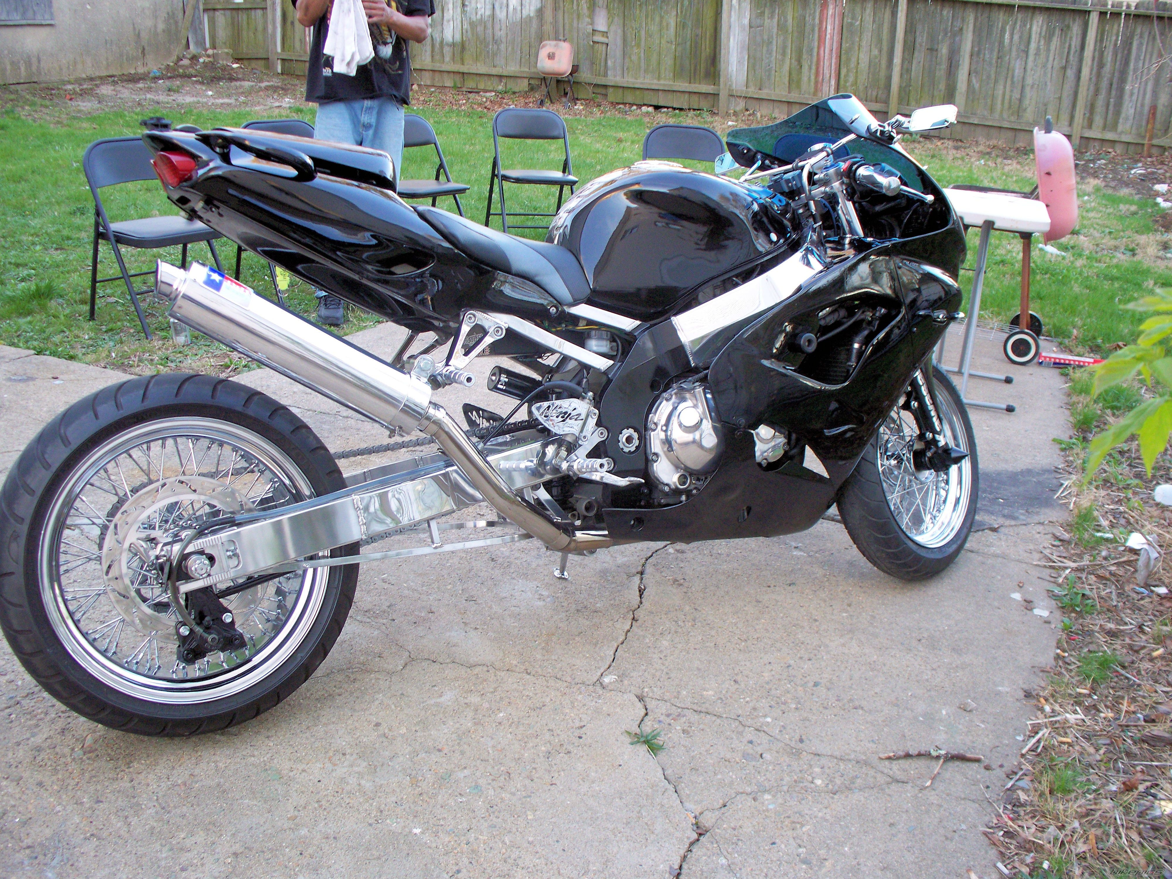 Bike Photo 1750859