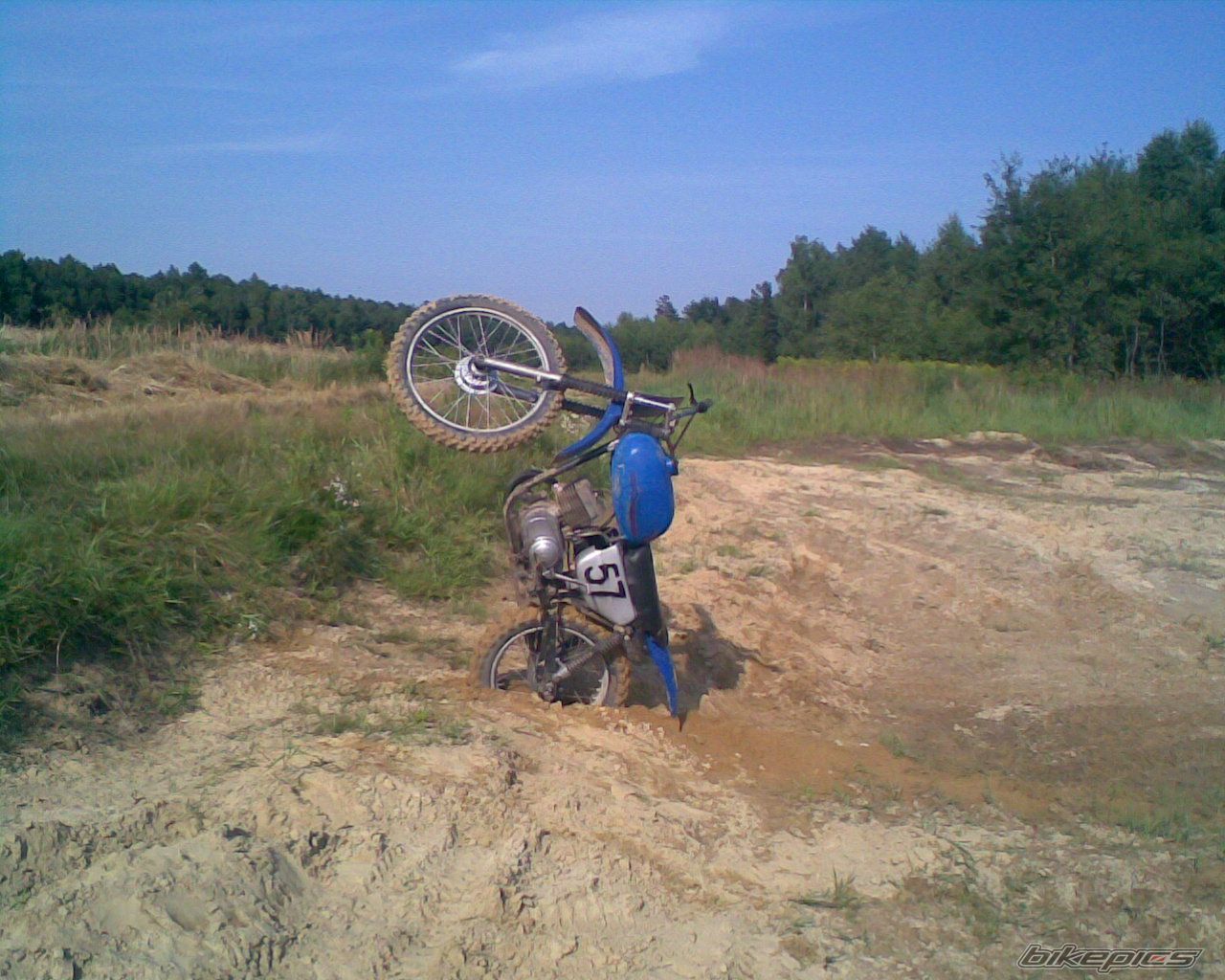 Bike Photo 1750987