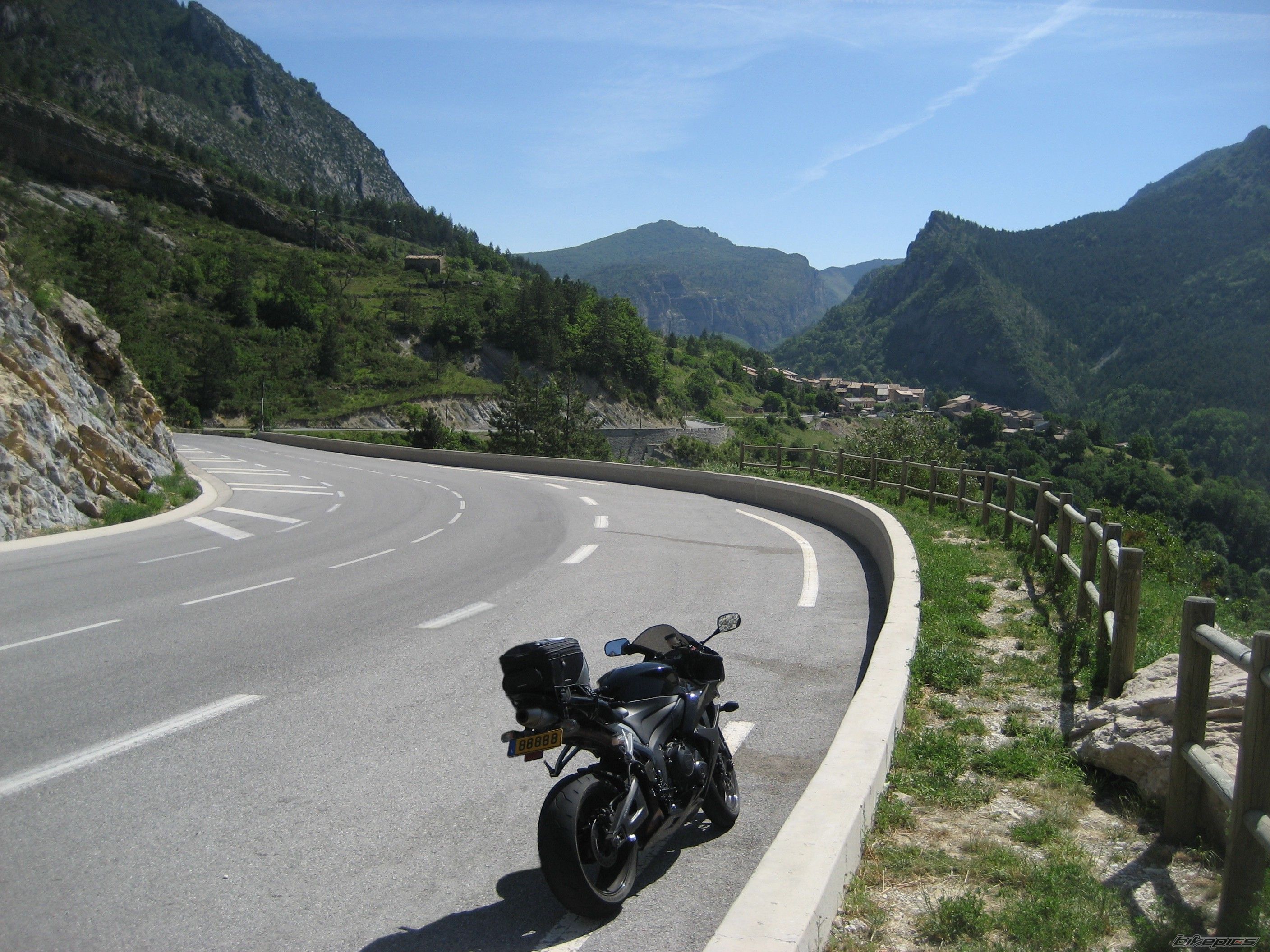 Bike Photo 1751663
