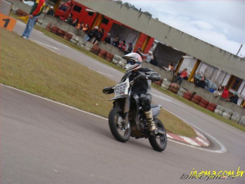 Photo 1751698
