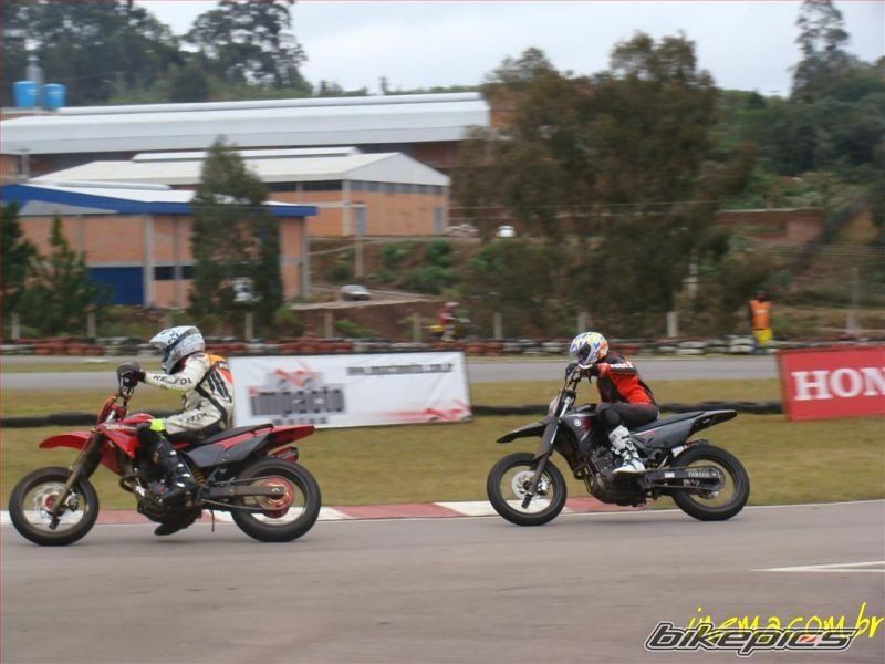 Photo 1751704