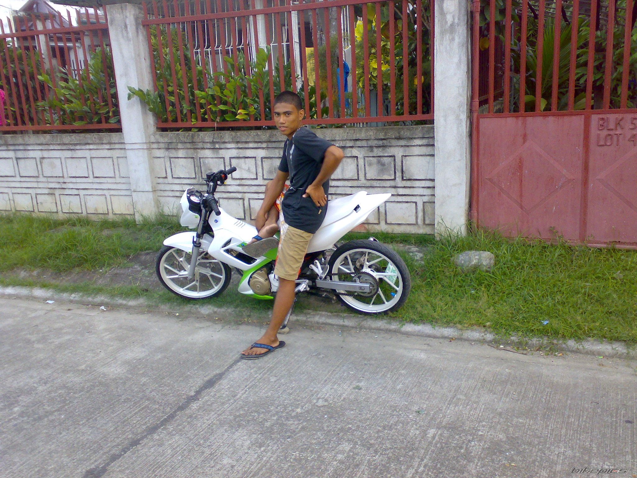 Bike Photo 1751938