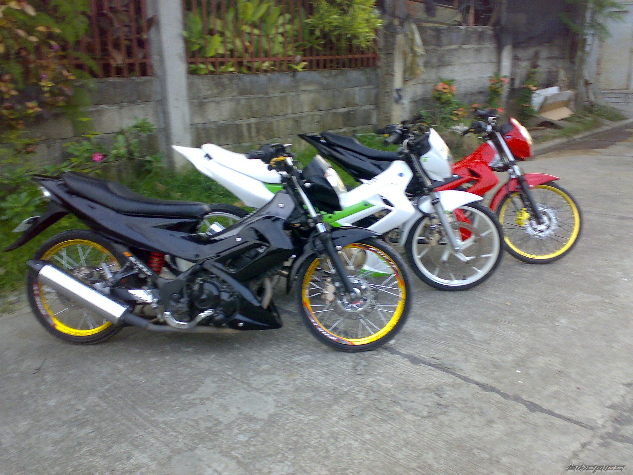 Bike Photo 1751946