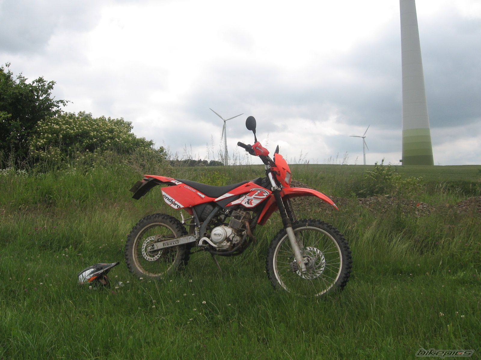 Bike Photo 1752045