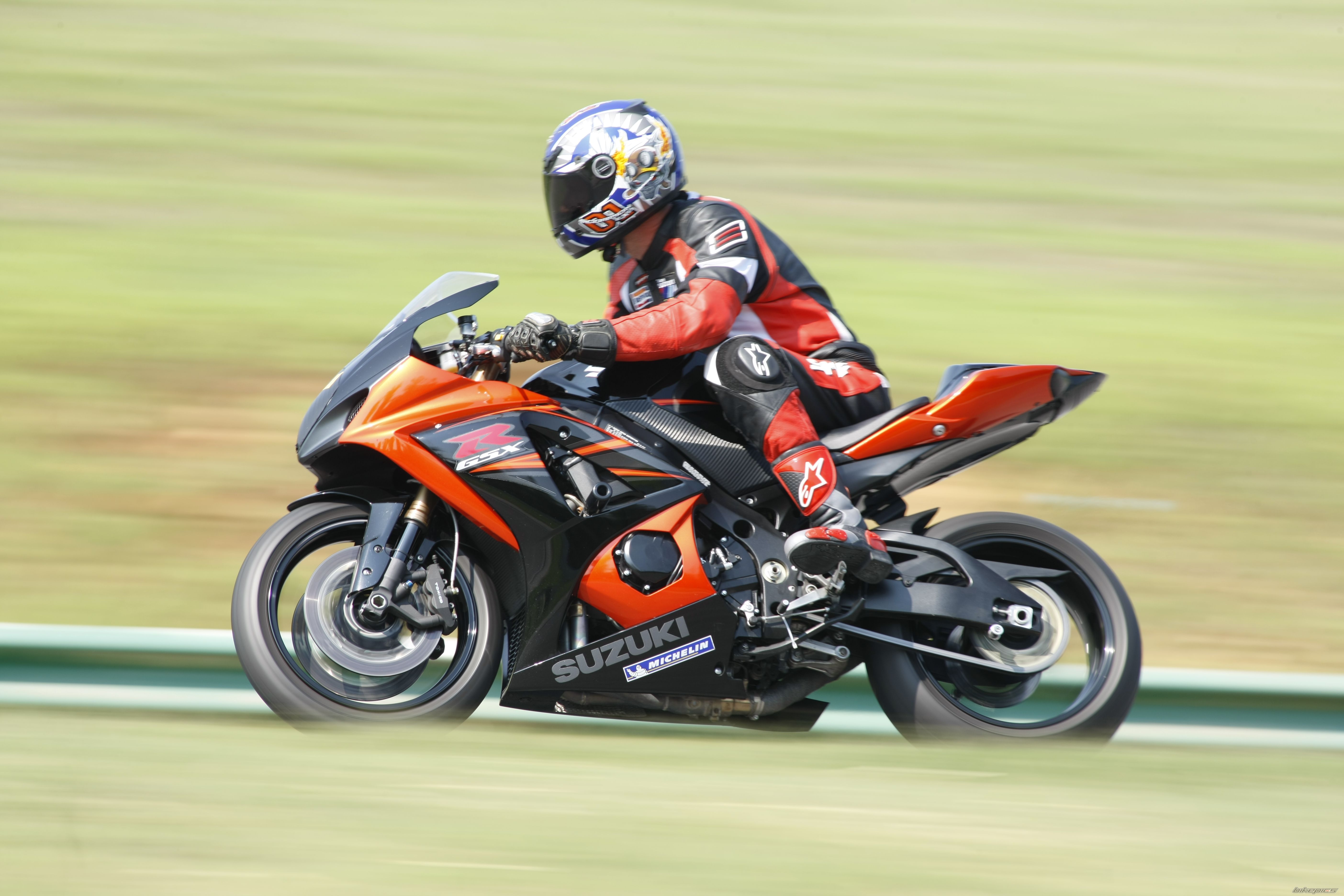 Bike Photo 1752863