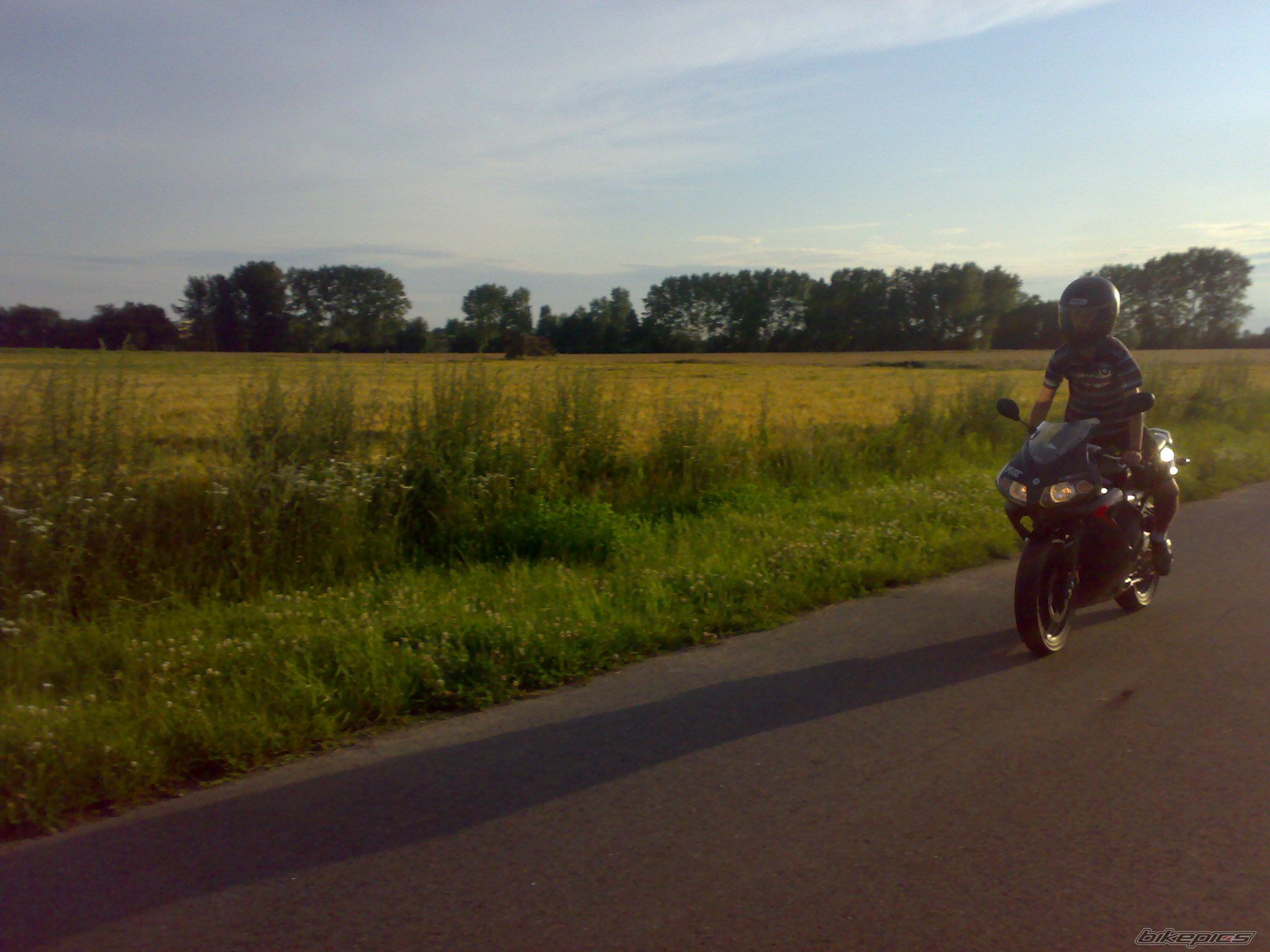 Bike Photo 1753202