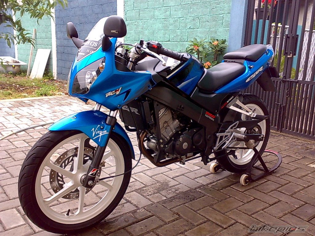 Photo 1755410