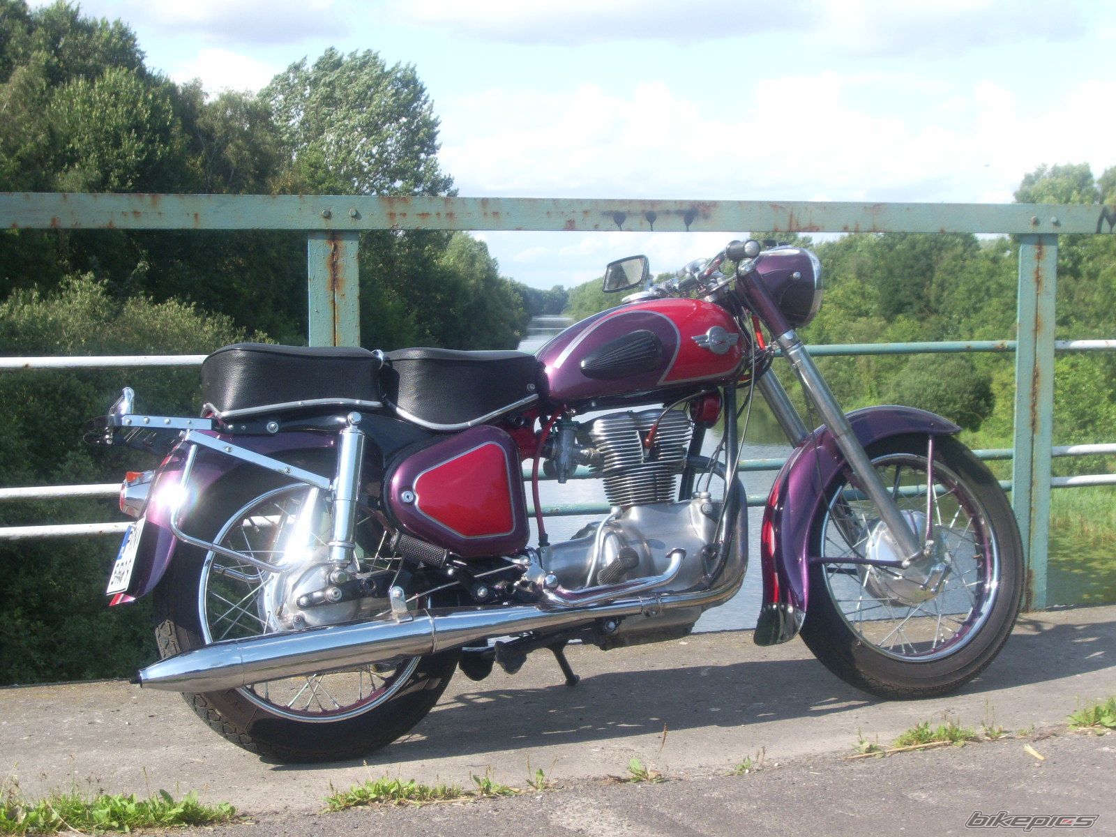 Bike Photo 1756302