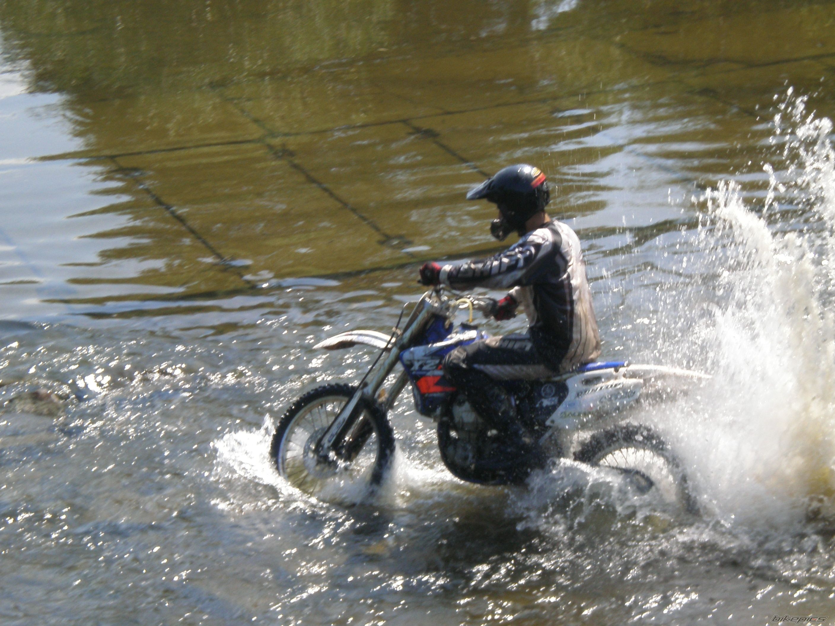 Bike Photo 1756668
