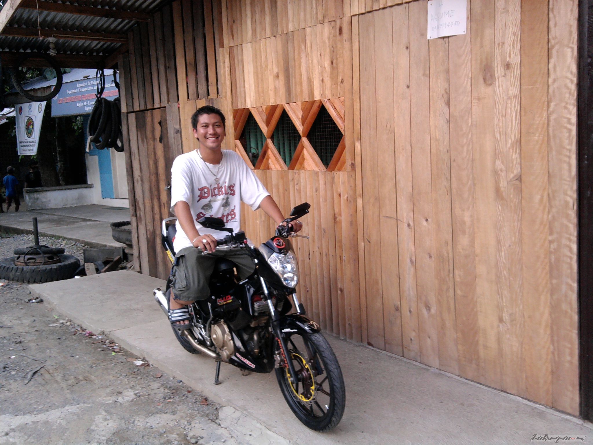 Bike Photo 1757336