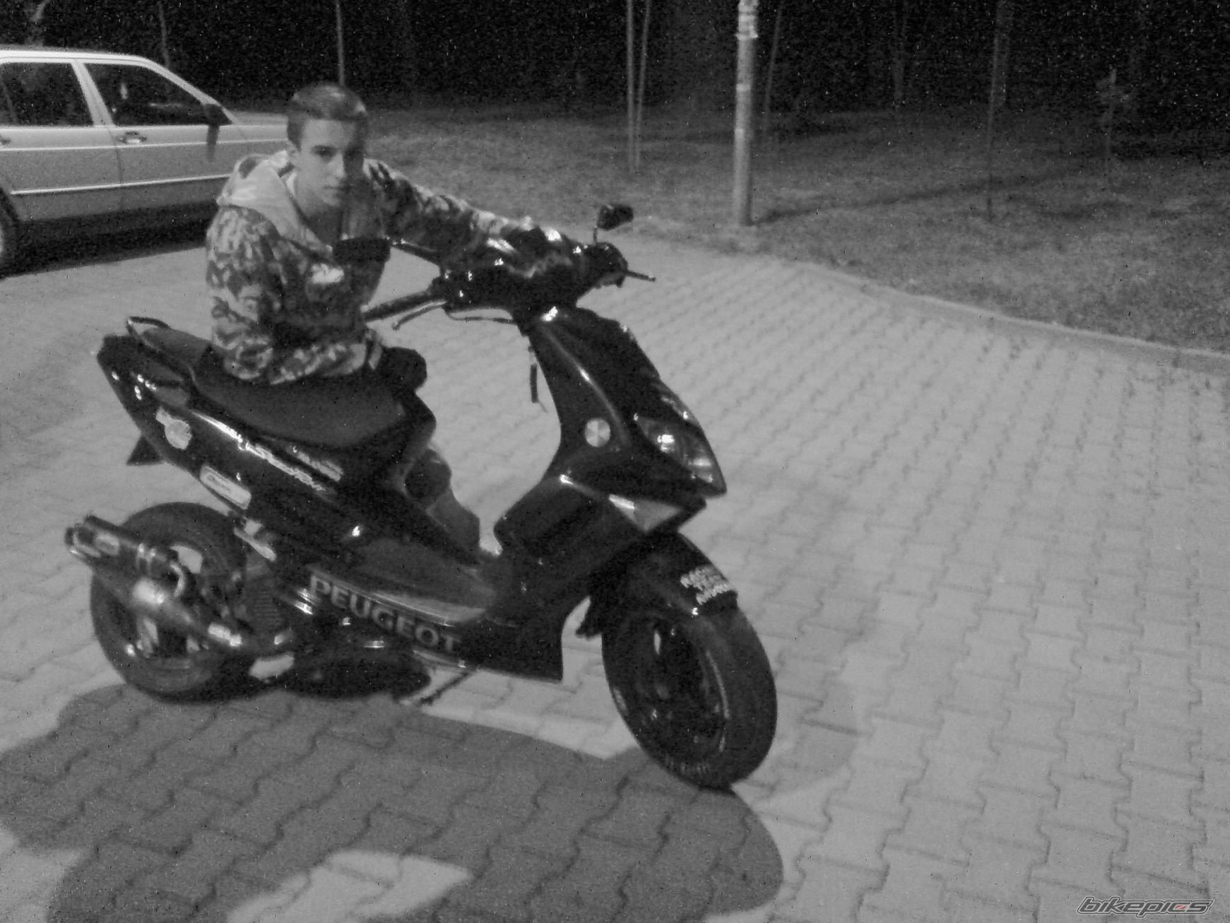 Photo 1757537