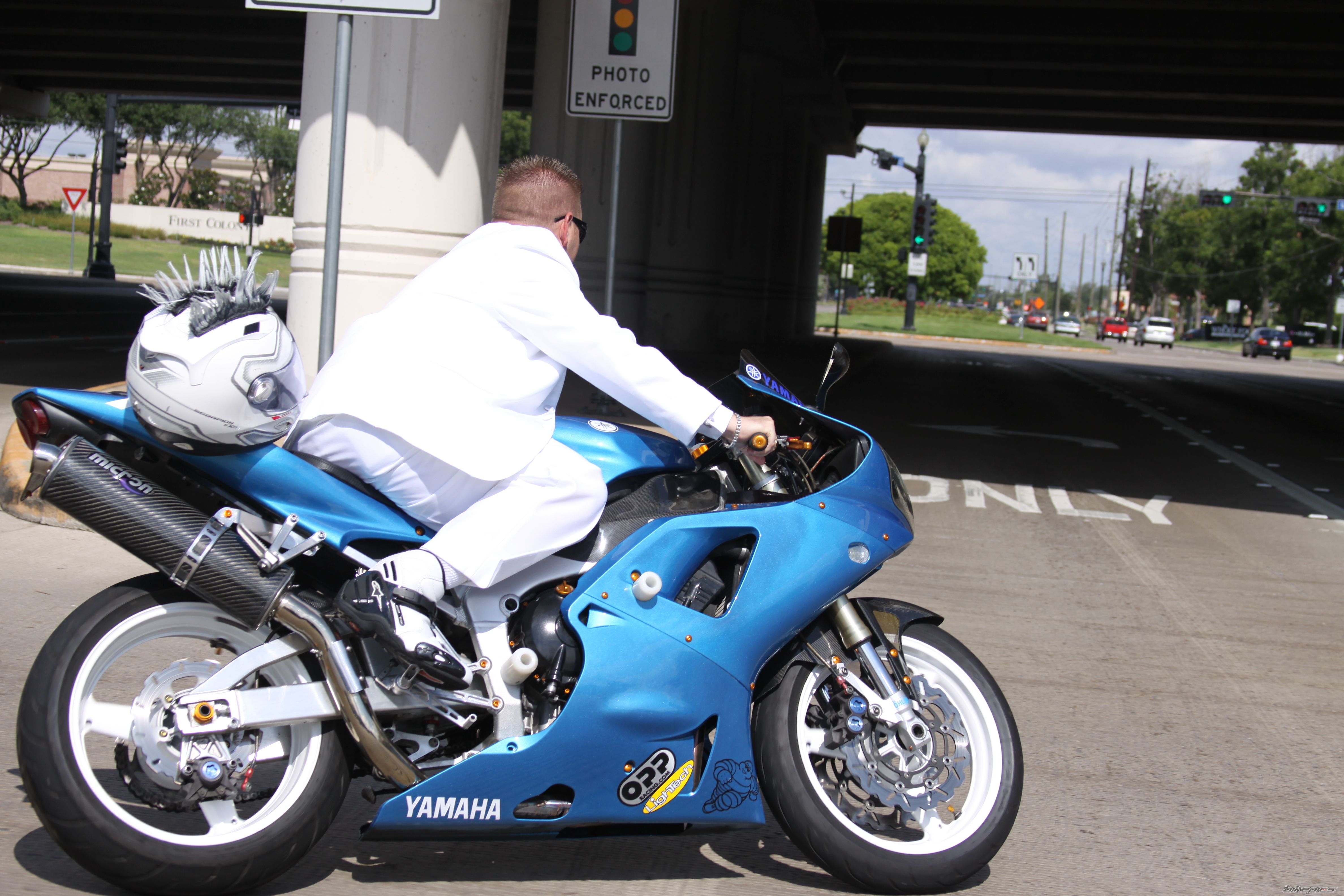 Bike Photo 1757885