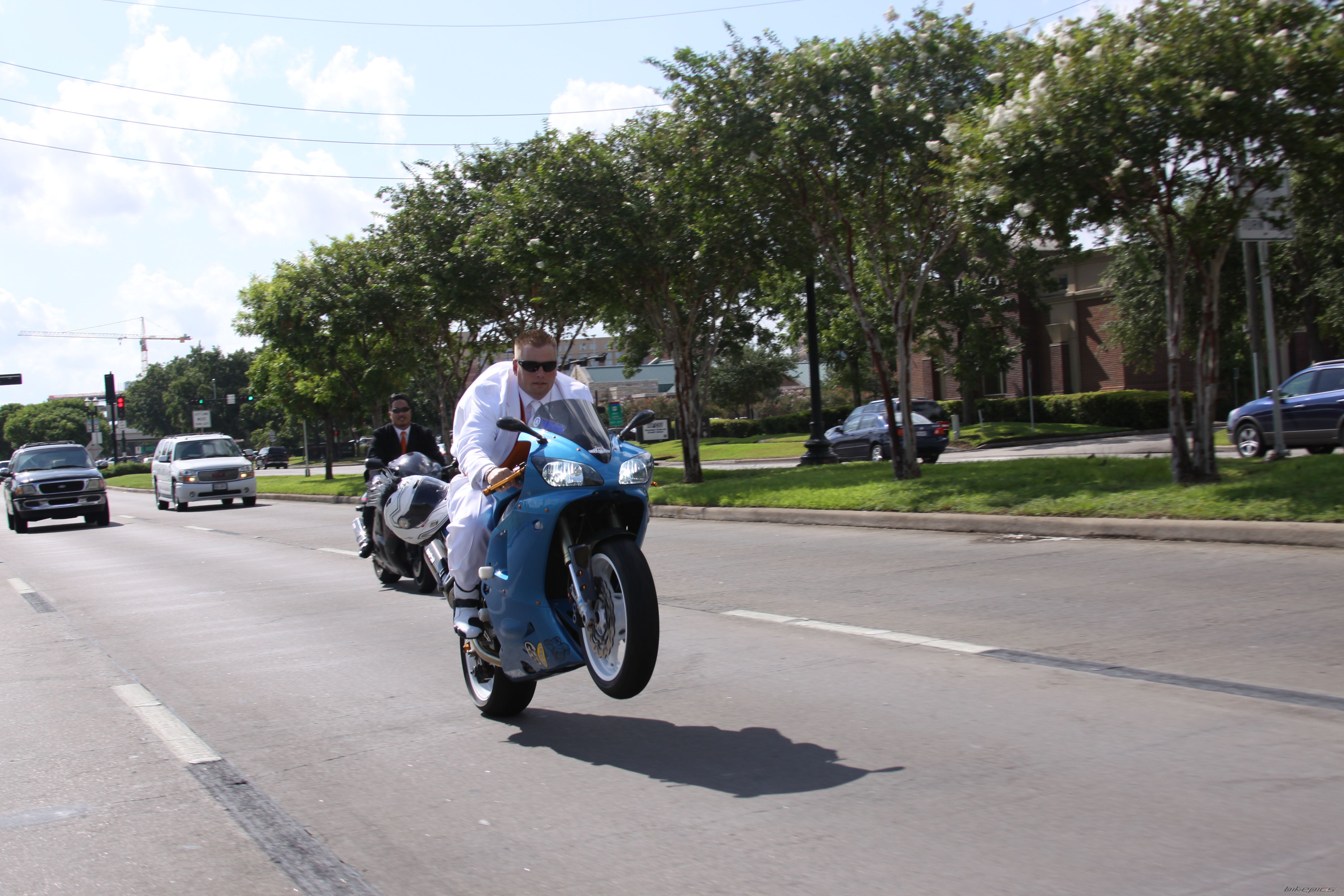 Bike Photo 1757886