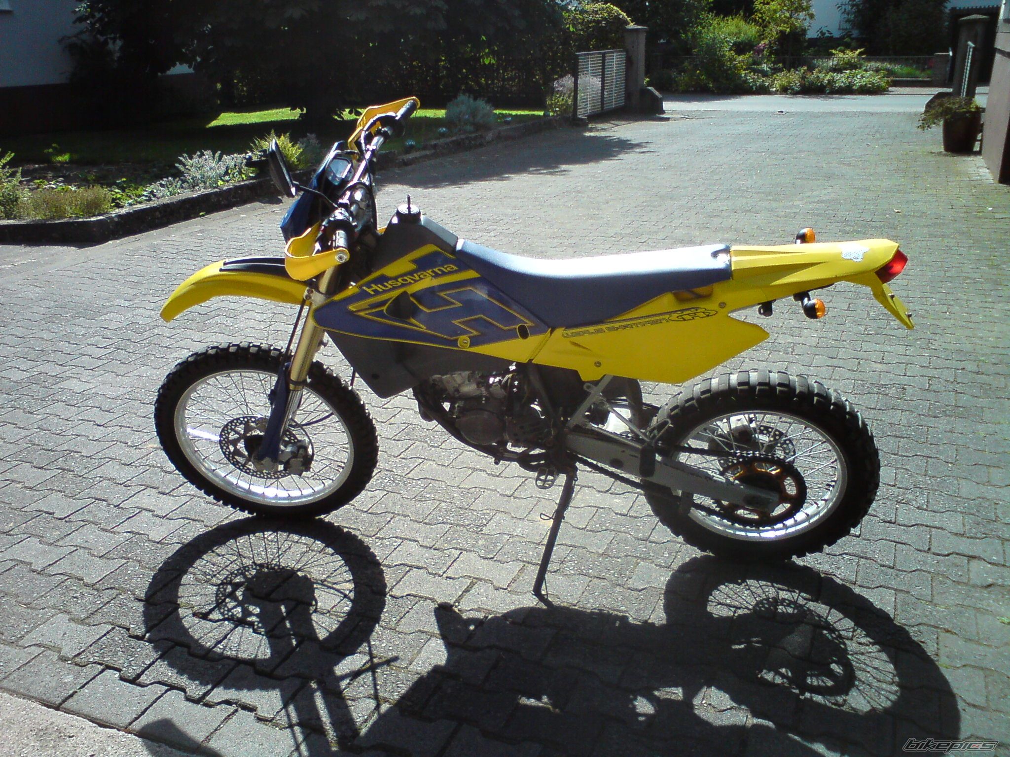 Photo 1757944