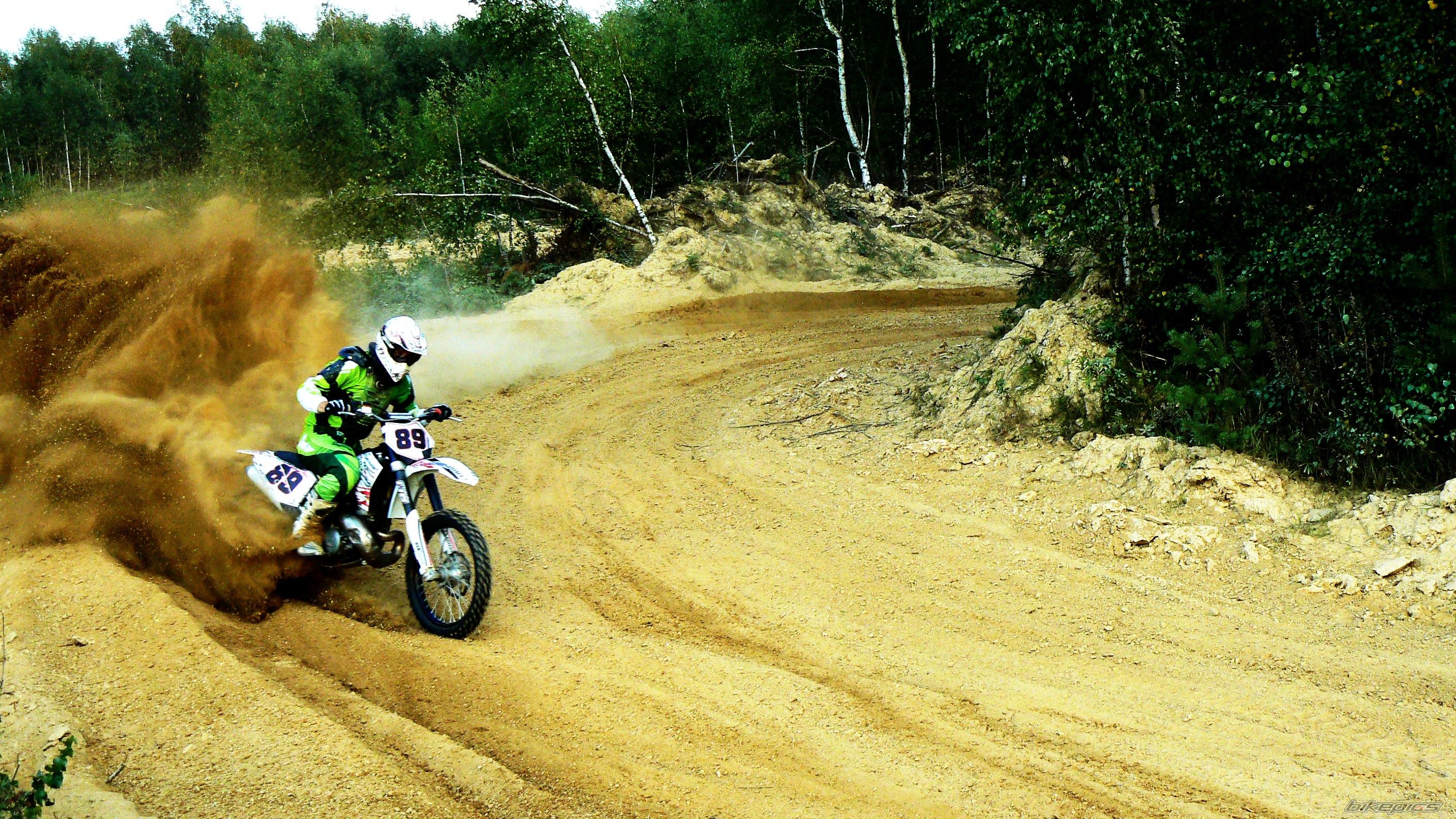 Bike Photo 1758038