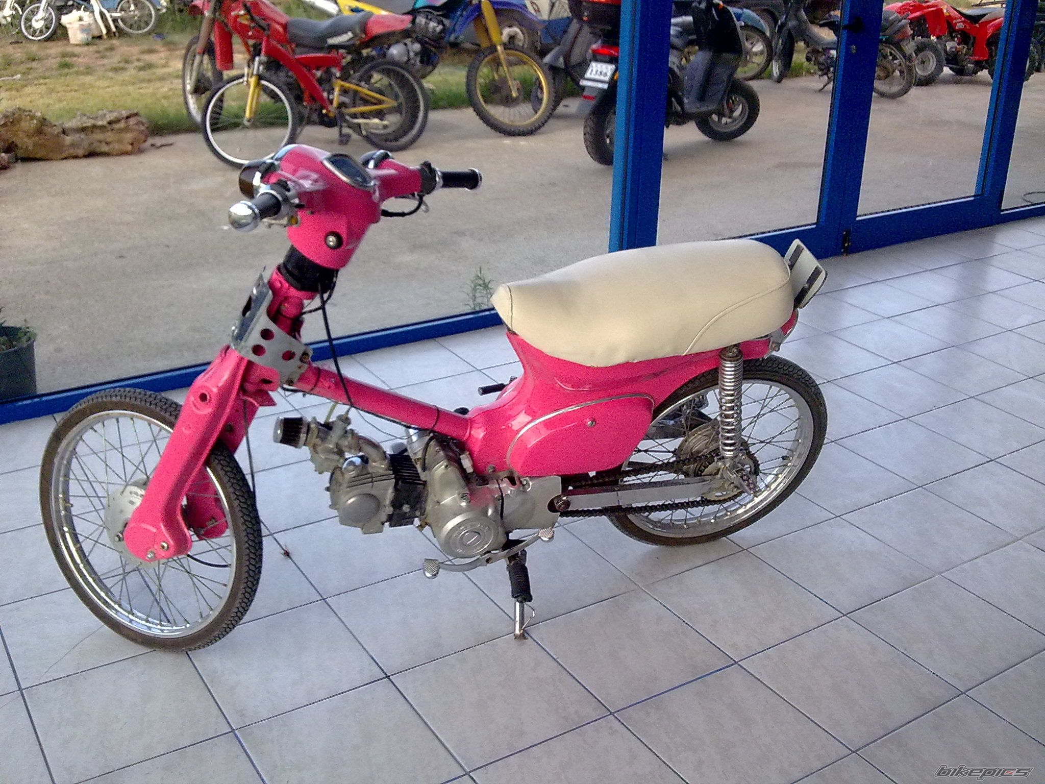 Photo 1758161