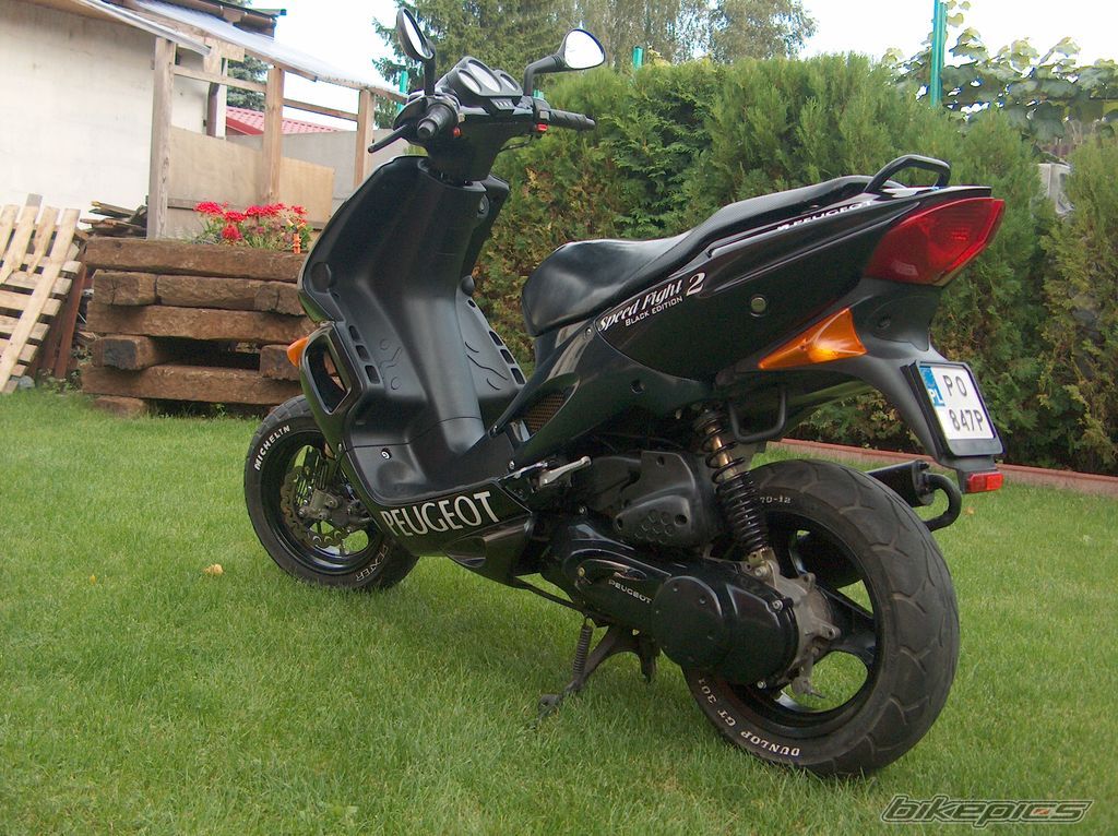Photo 1758244