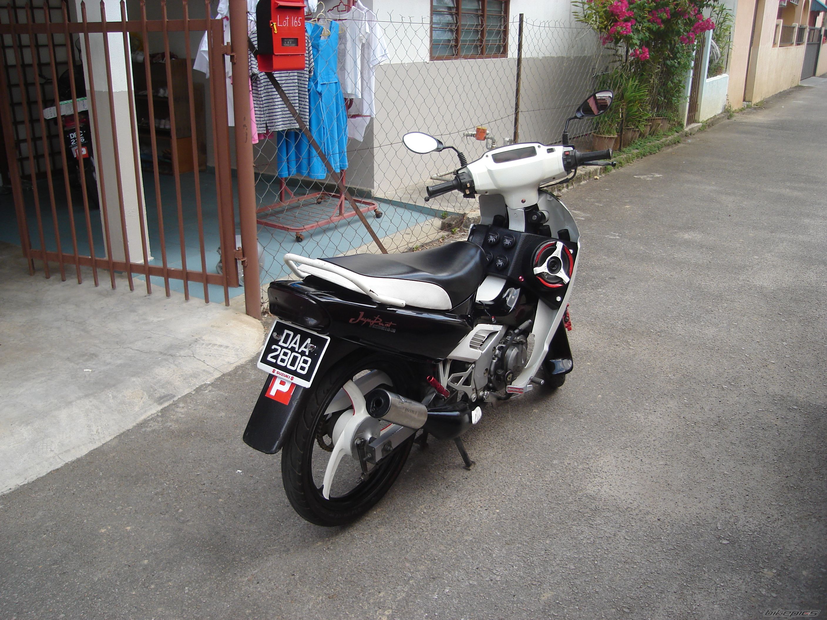 Photo 1758581