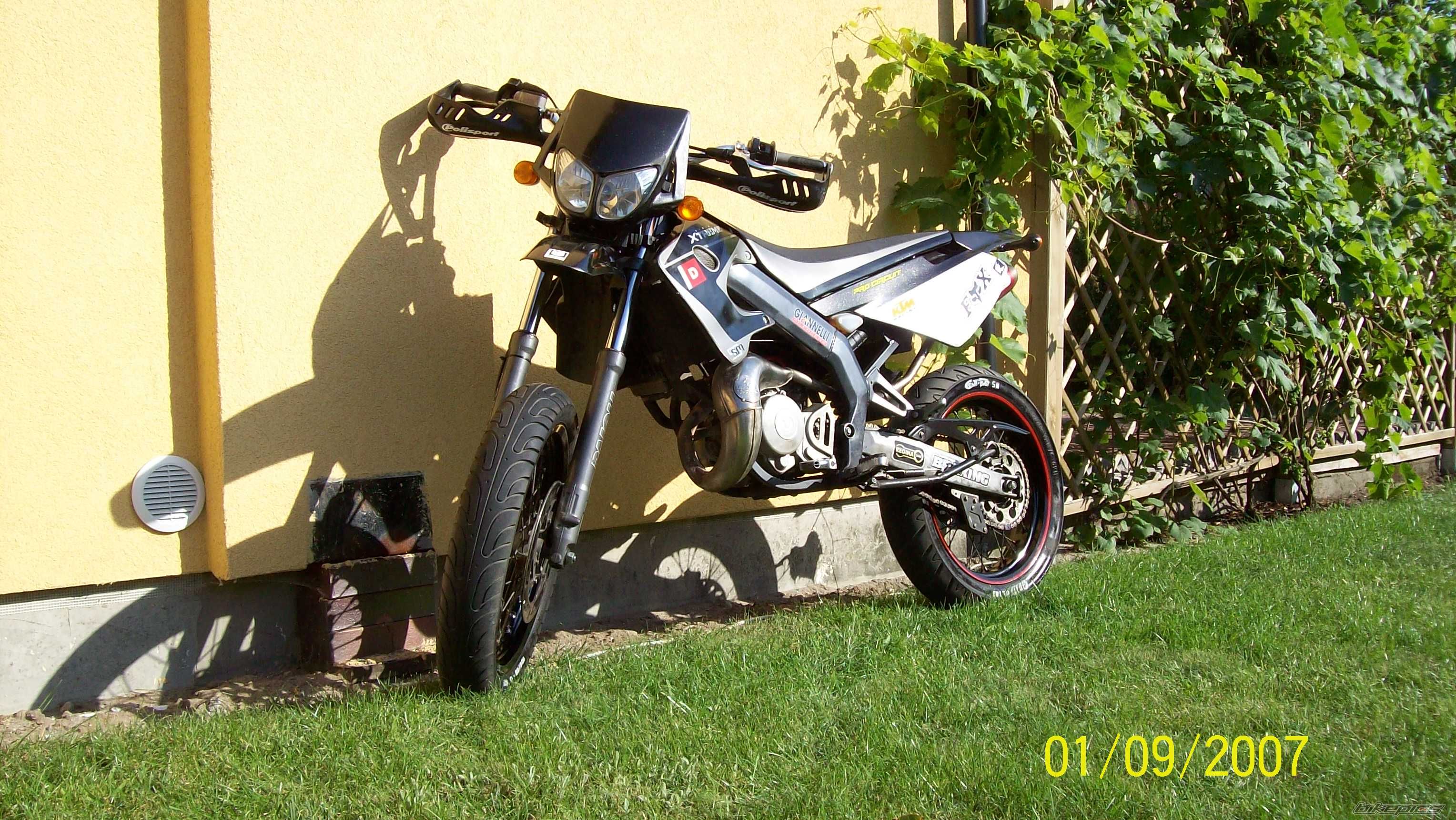 Photo 1758838