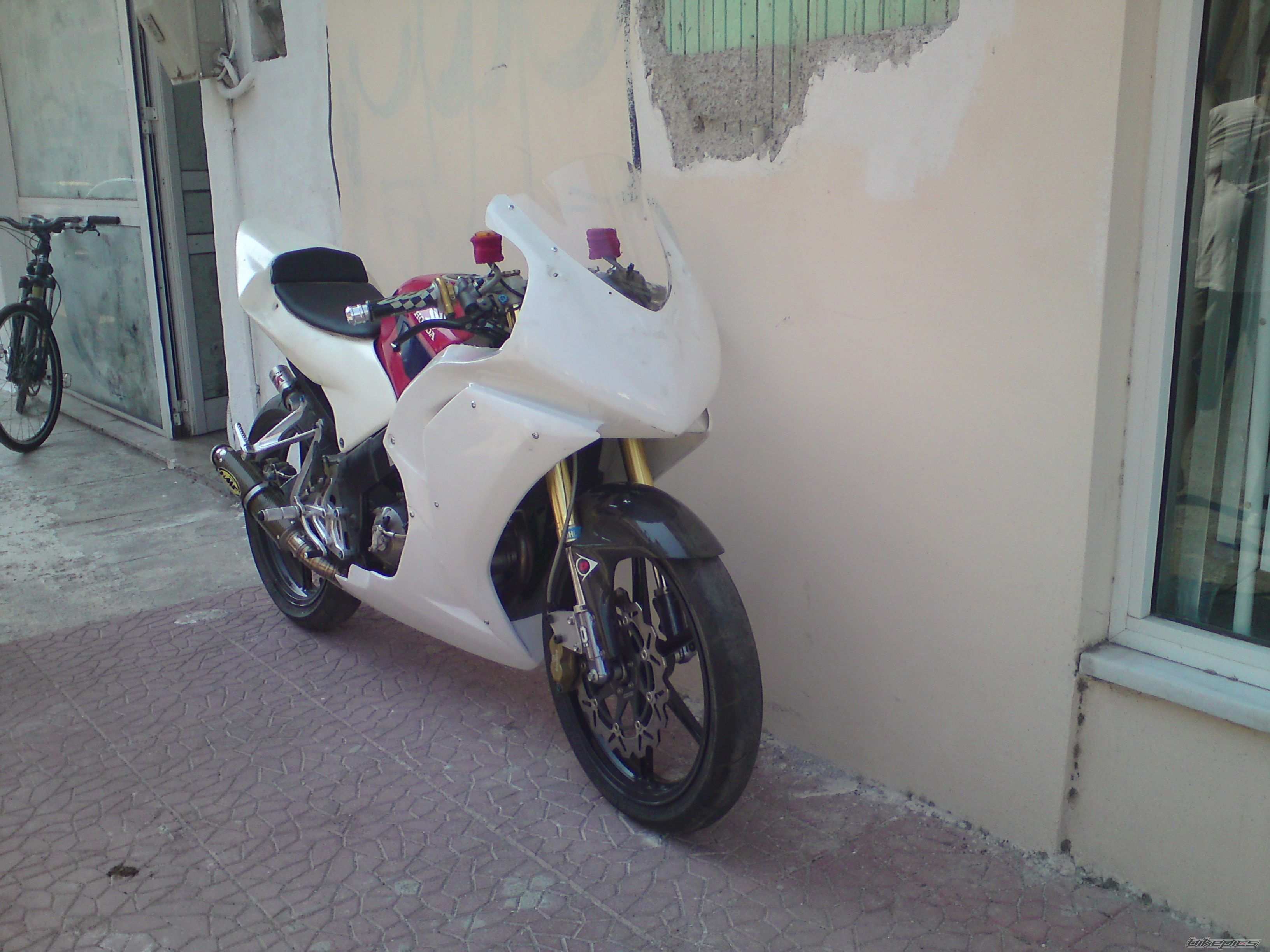 Photo 1758864