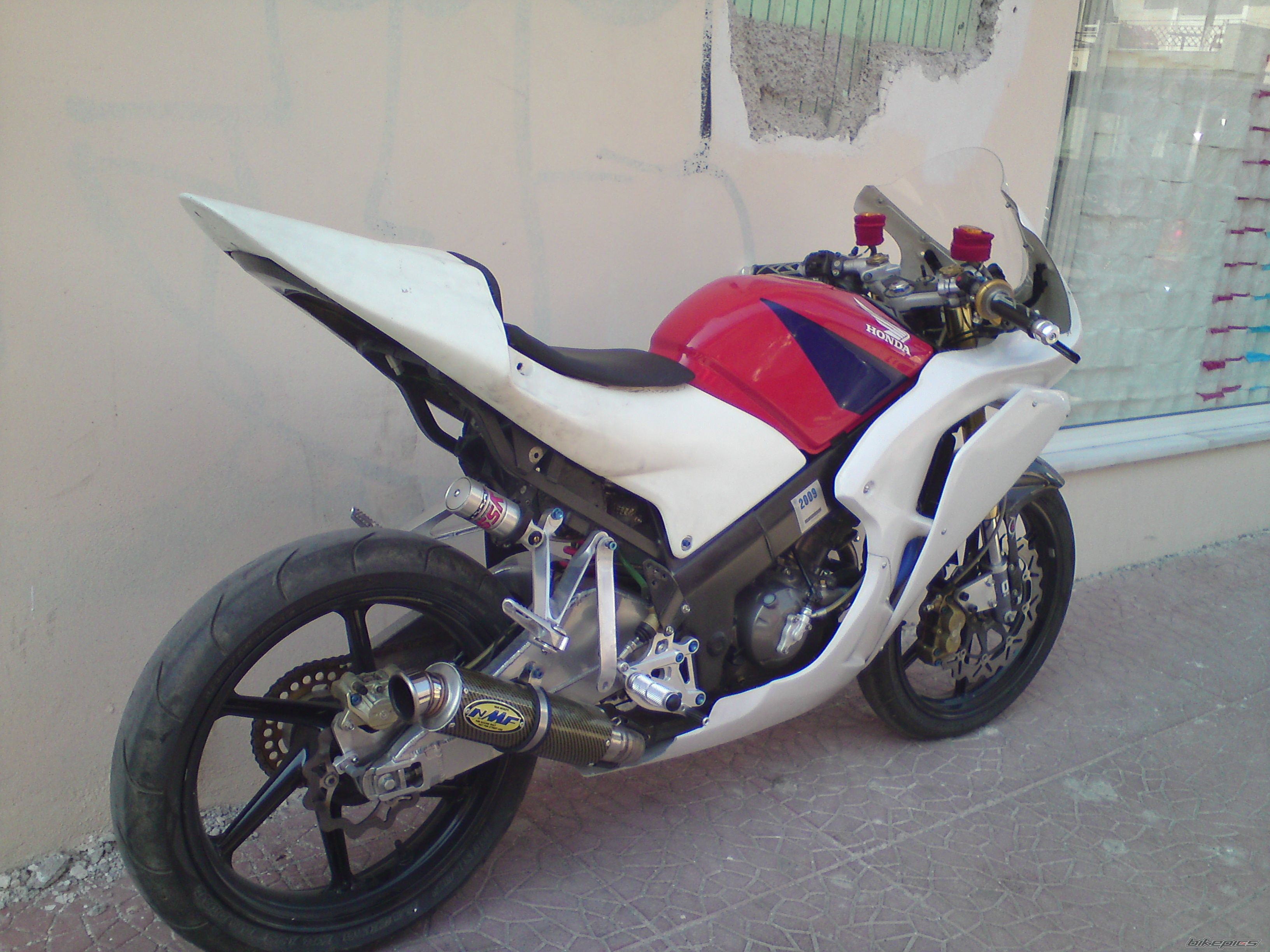Photo 1758868