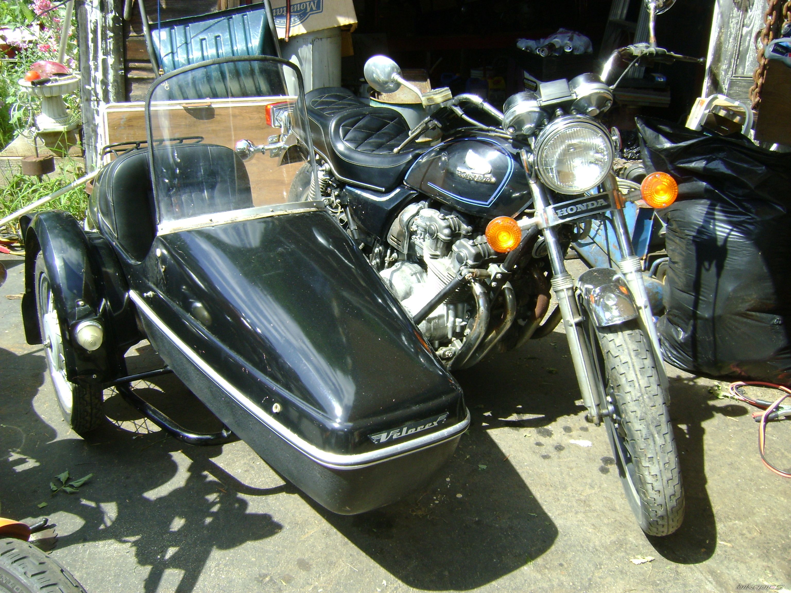 Photo 1769988