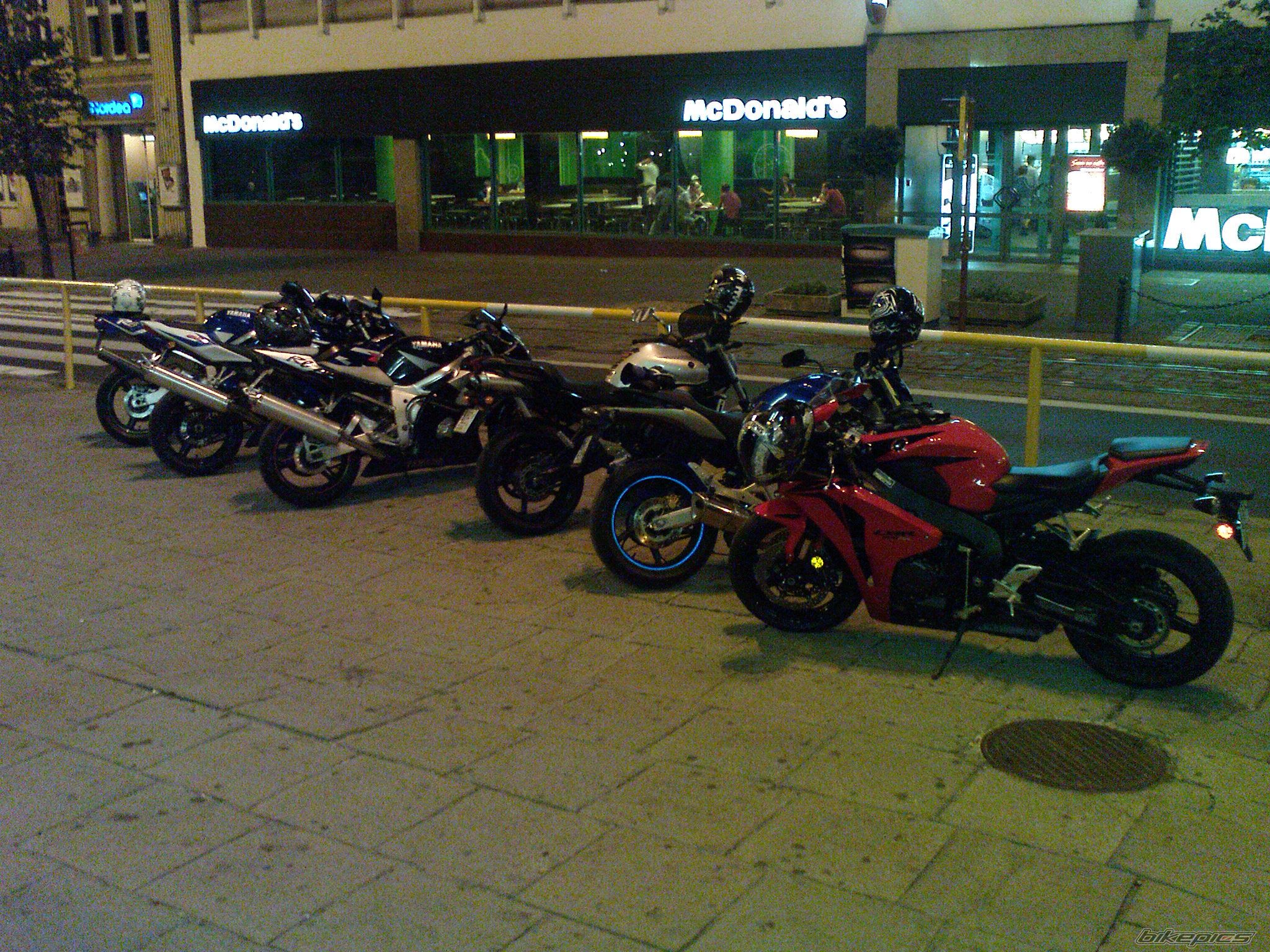 Photo 1770398